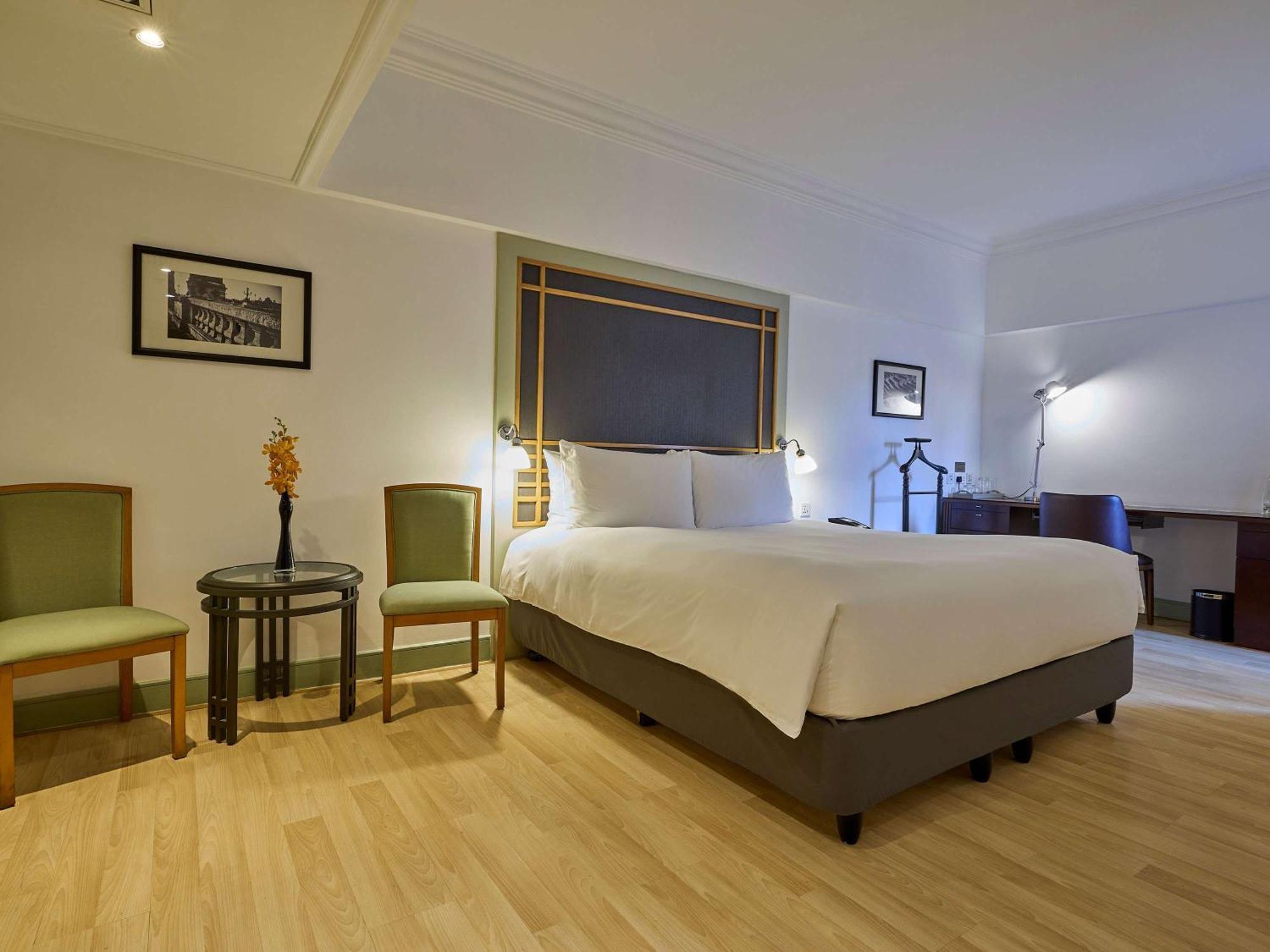 Sofitel Saigon Plaza Khách sạn TP. Hồ Chí Minh