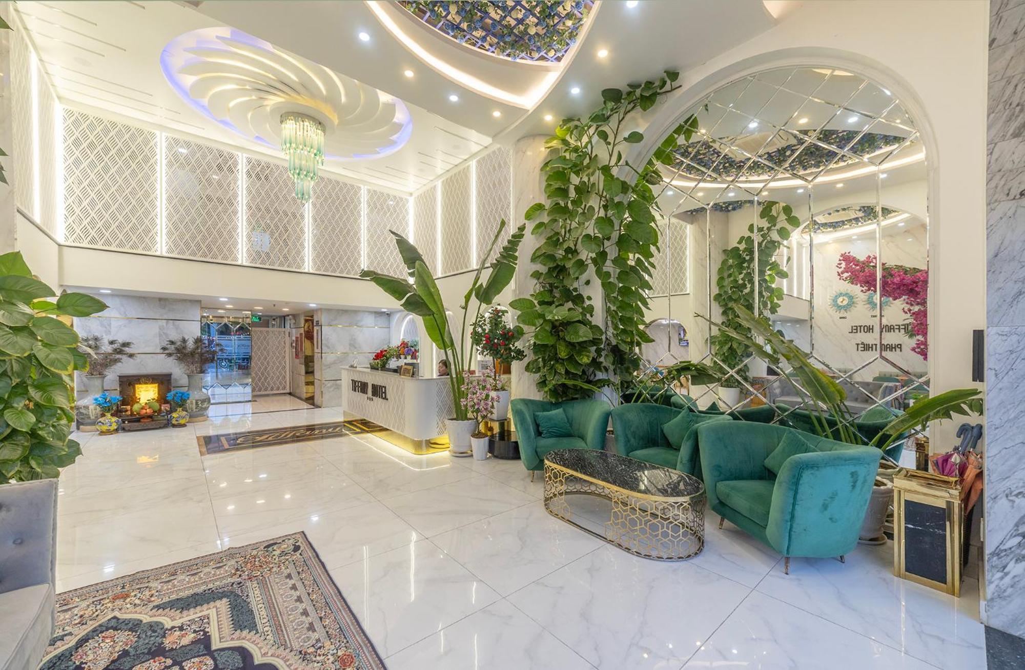 Hotel Tiffany & Restaurant