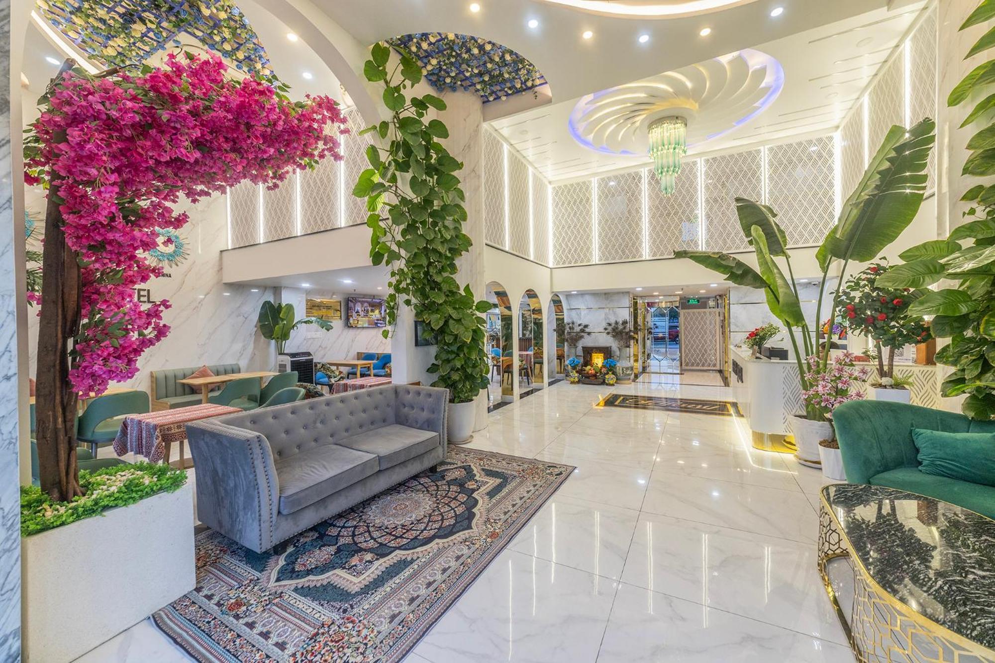 Hotel Tiffany & Restaurant 3*