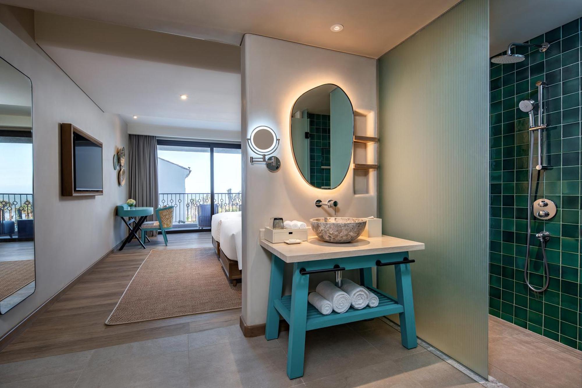 Khách sạn Radisson Phan Thiết