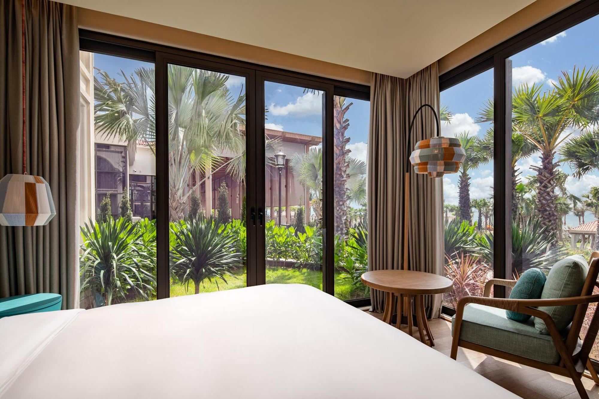 Radisson Khách sạn 4*
