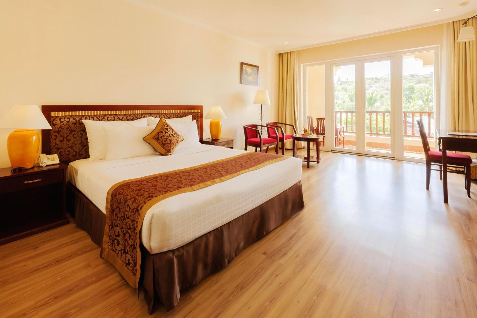 Sunny & Resort Phan Thiet