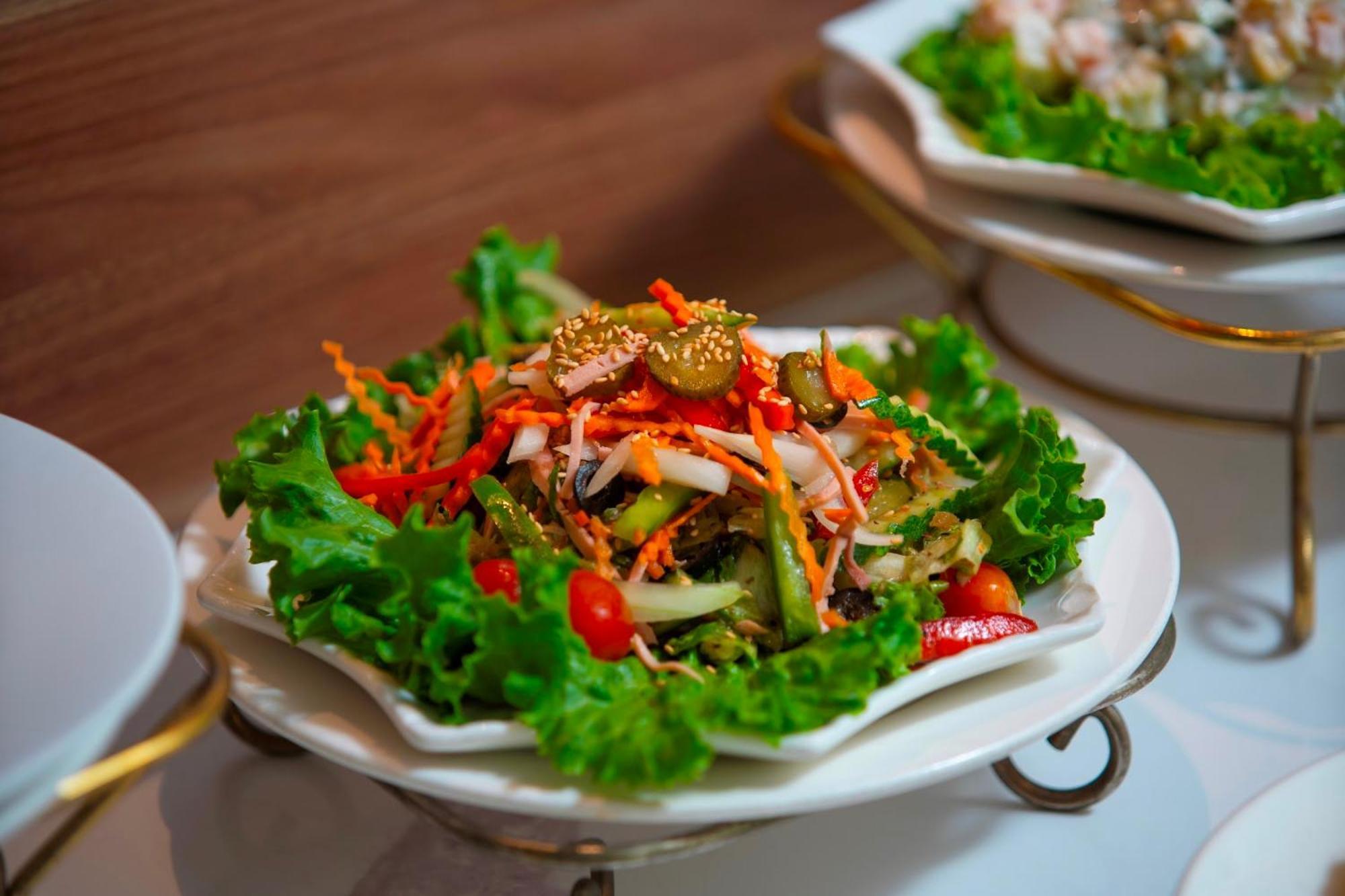 Ping Hà Nội Khách sạn Hà Nội
