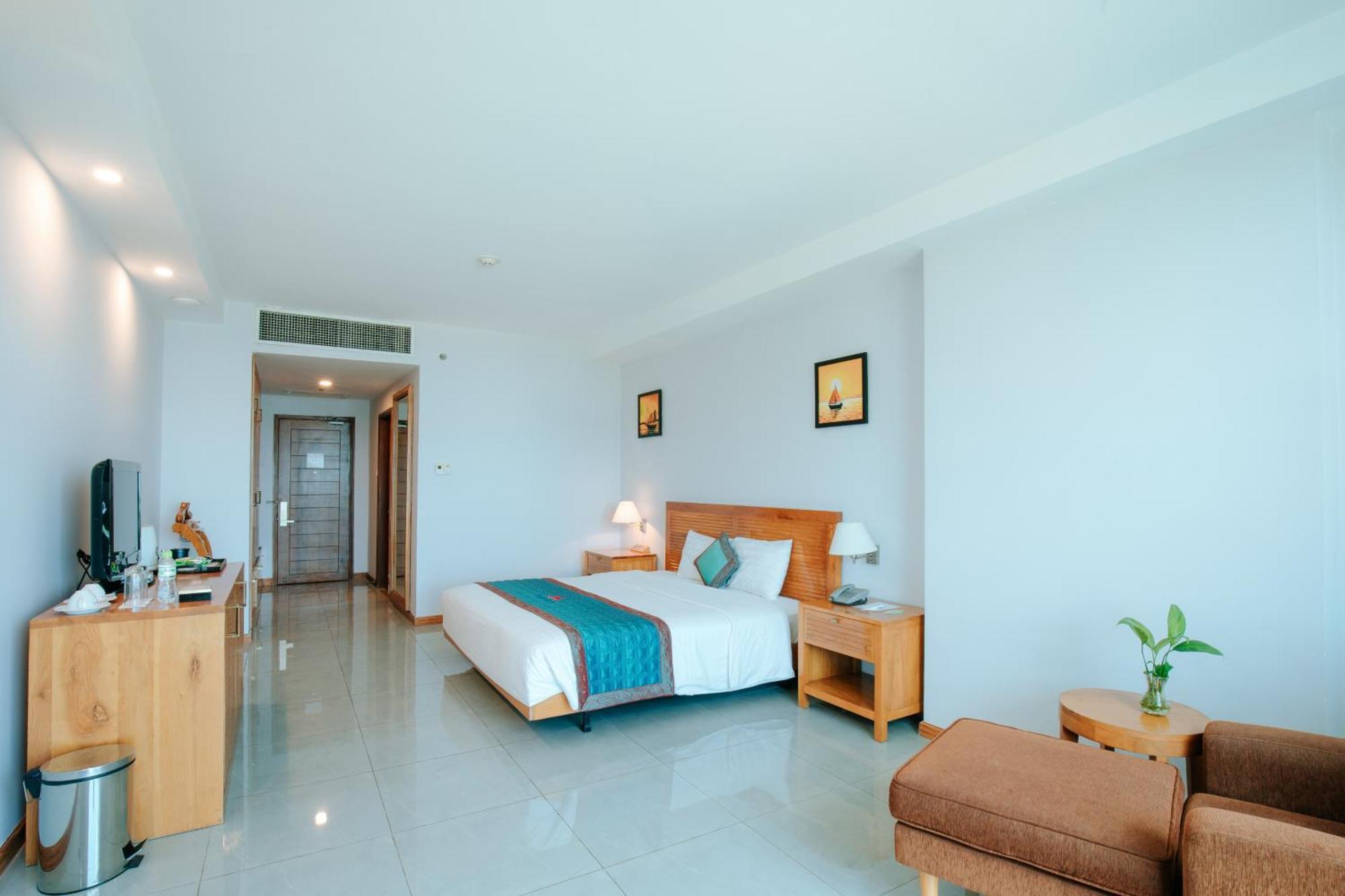 Petro Hotel
