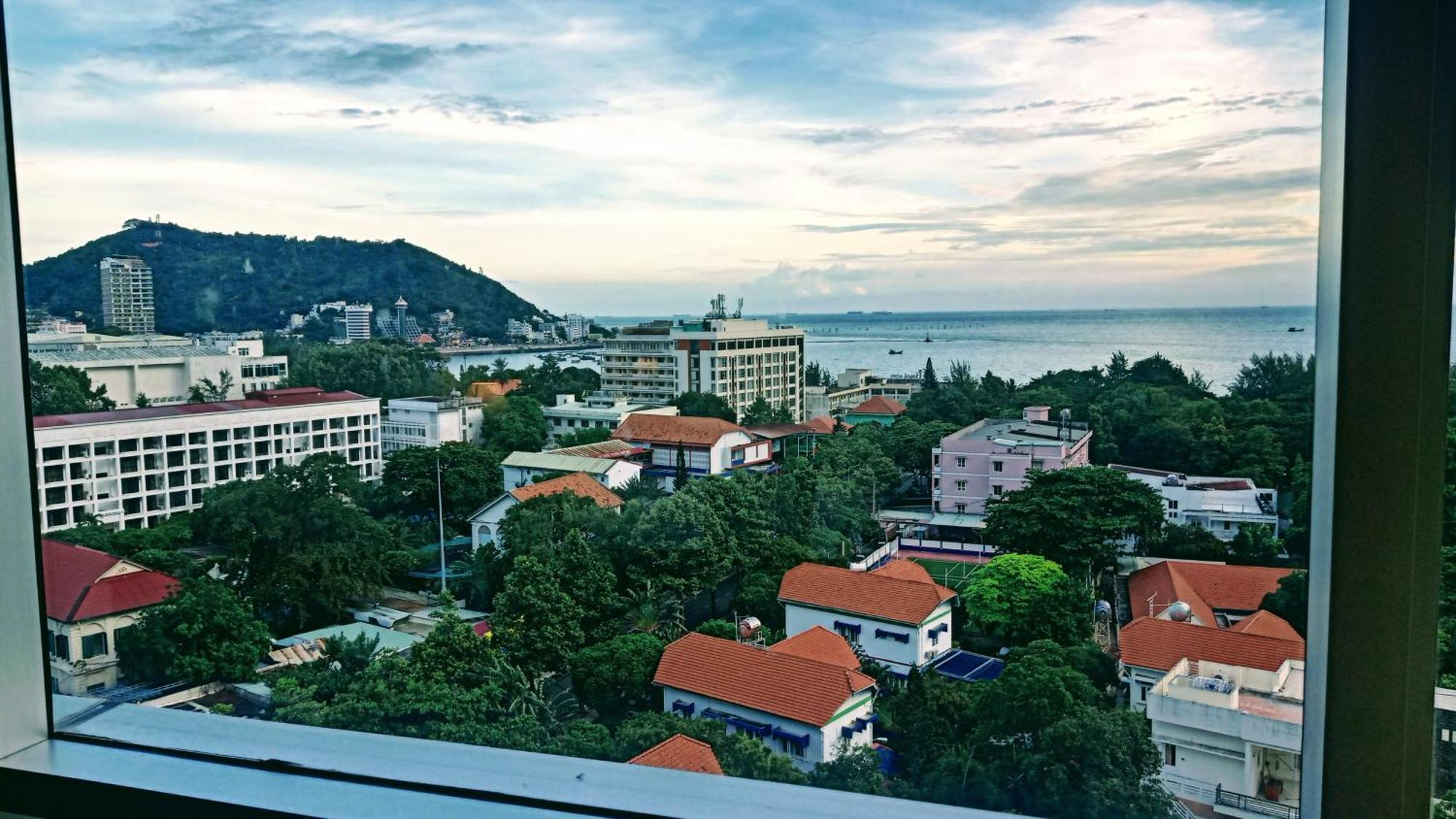 Petro Hotel