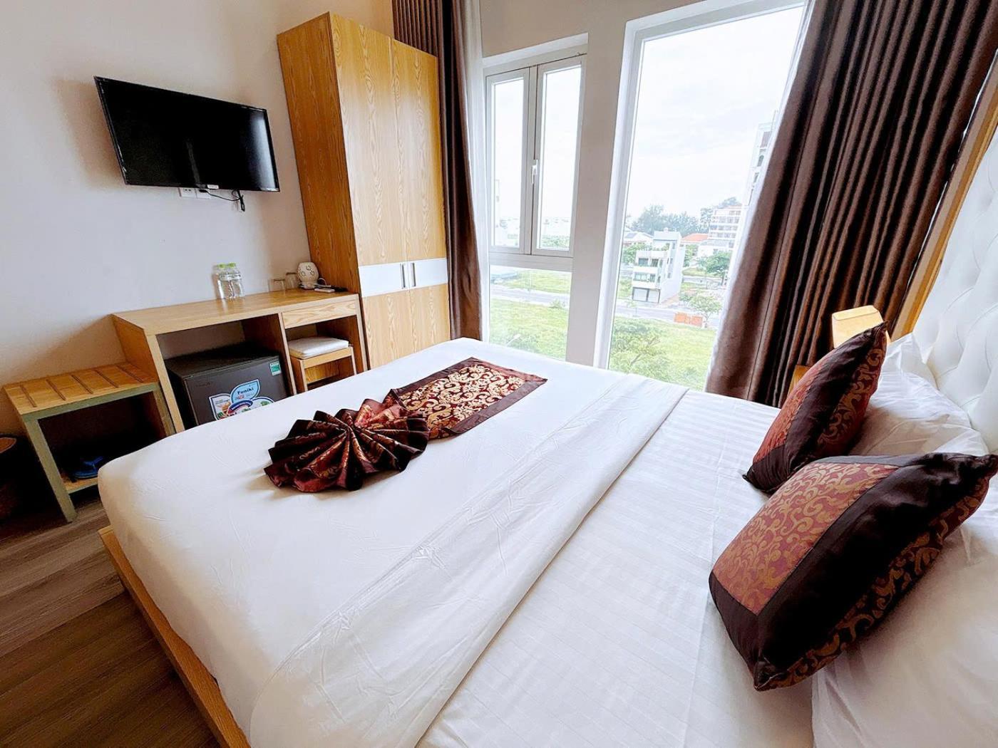 Emerald Ocean Hotel 2*