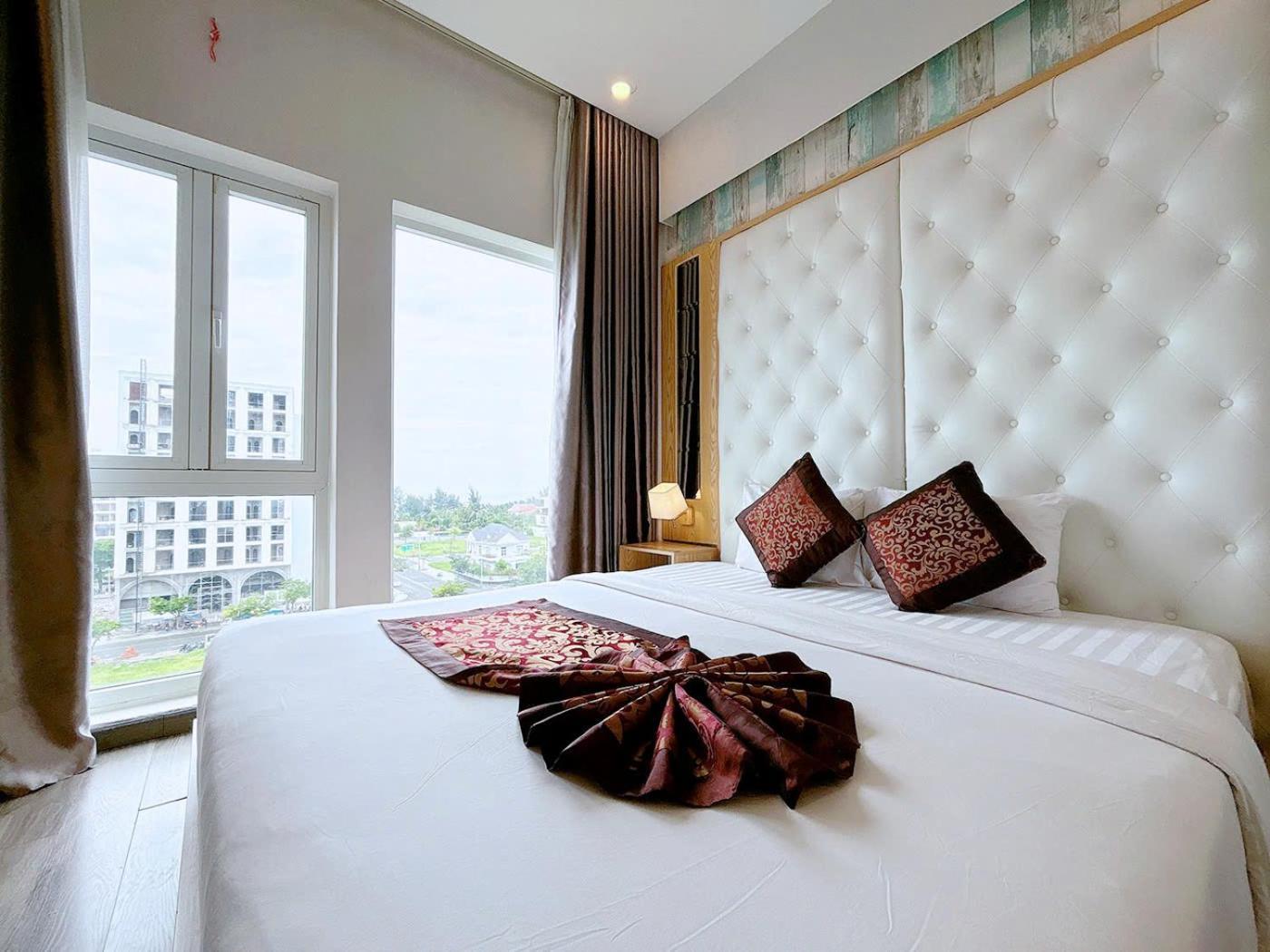 Emerald Ocean Hotel