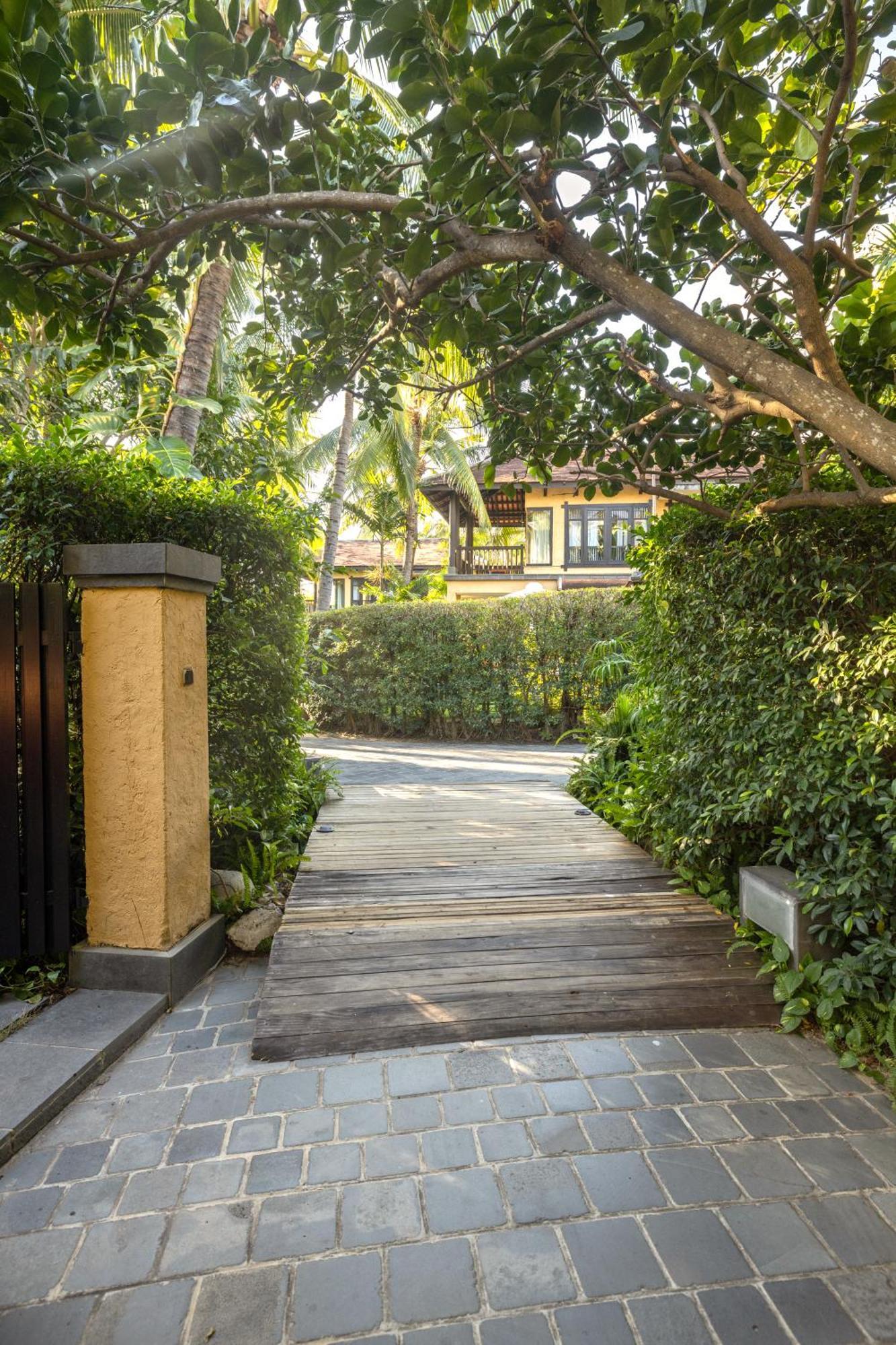 Anantara 5* Mũi Né
