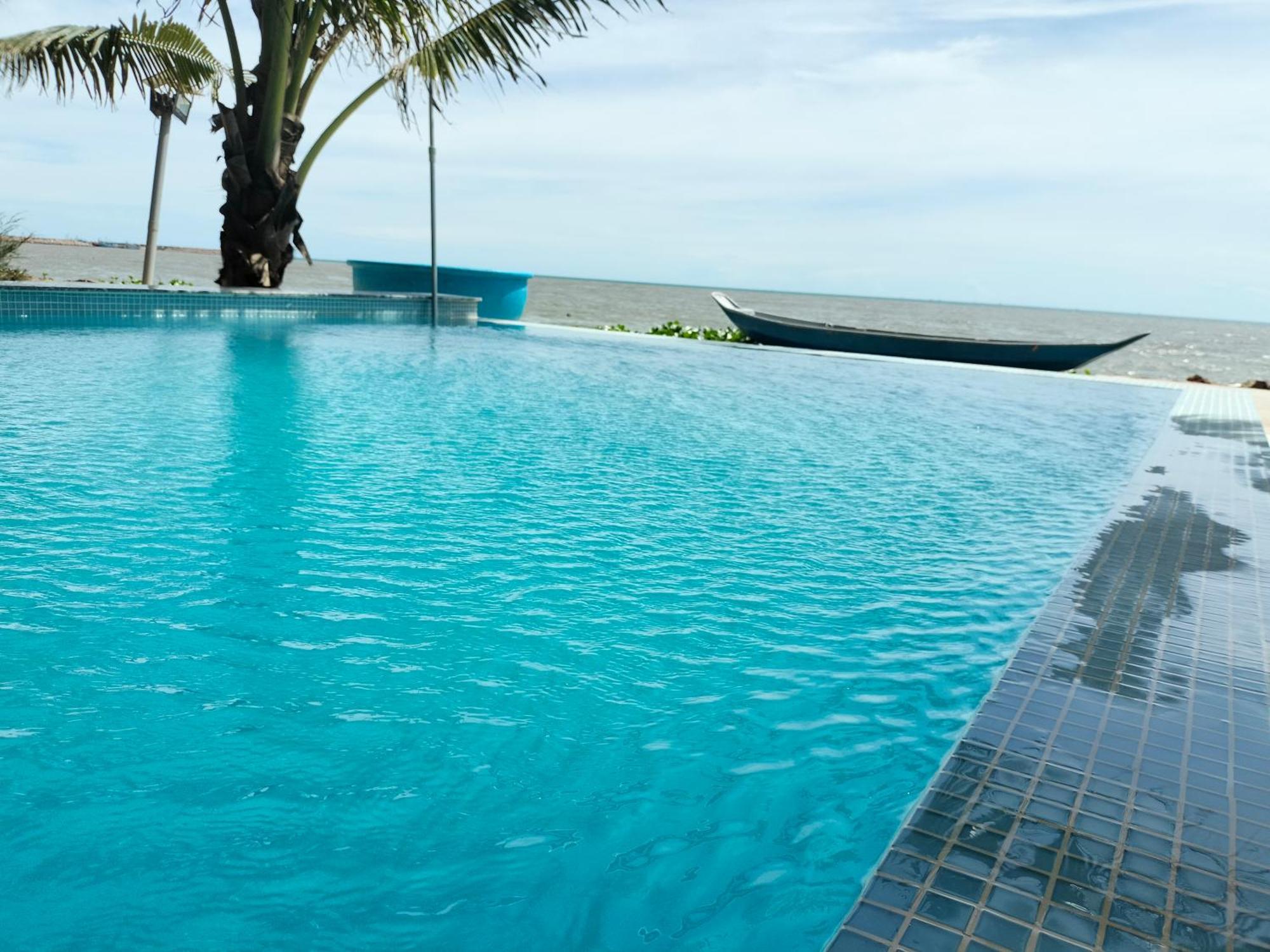 Resort Bien Ngoc Homstay
