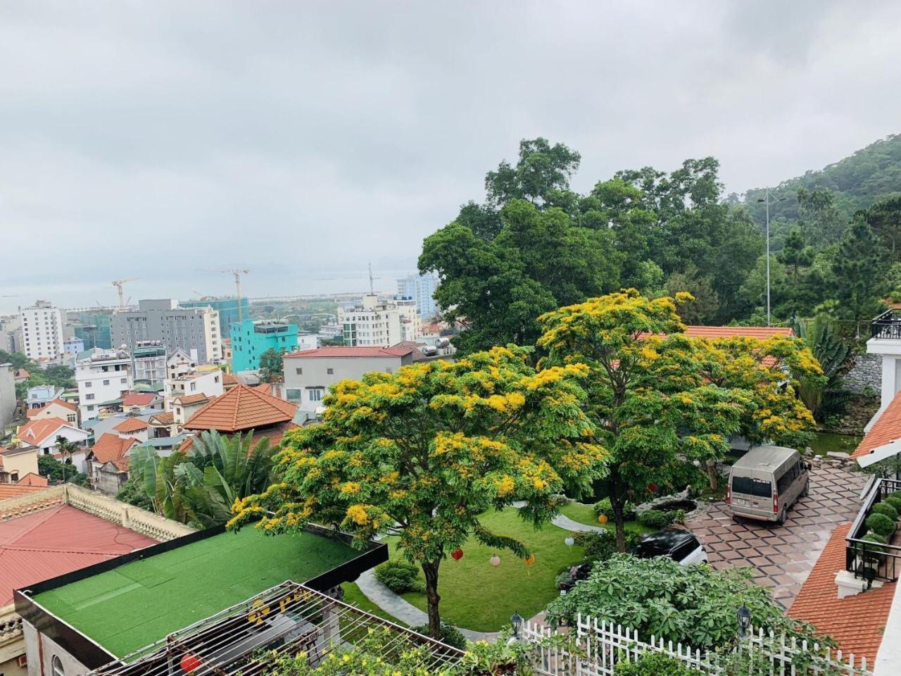 Orestay Garden * Ha Long