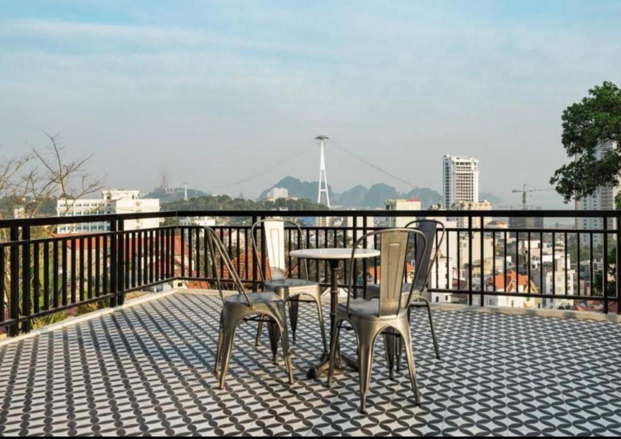 Orestay Garden Hotel *