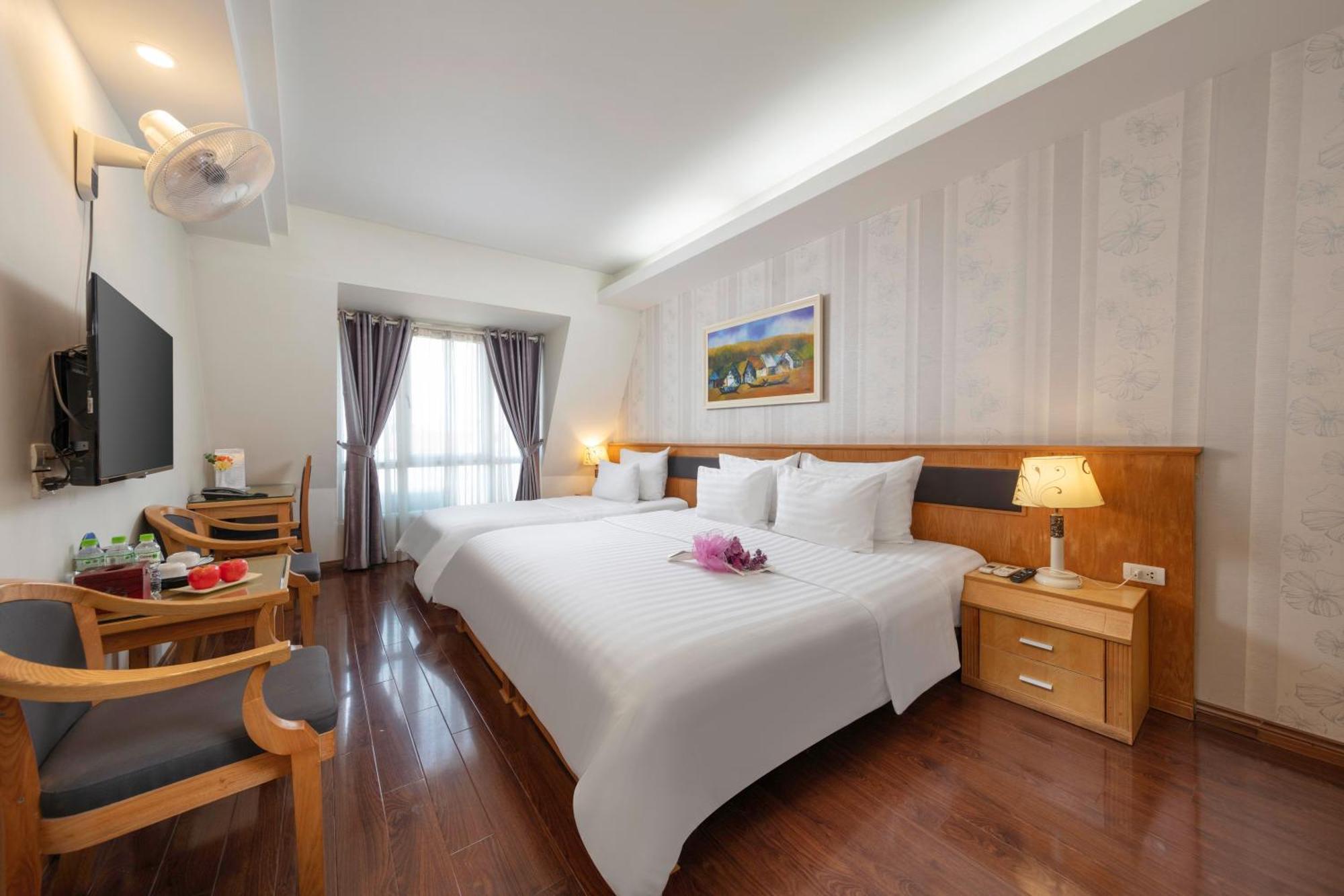 Hotel Sky 3*