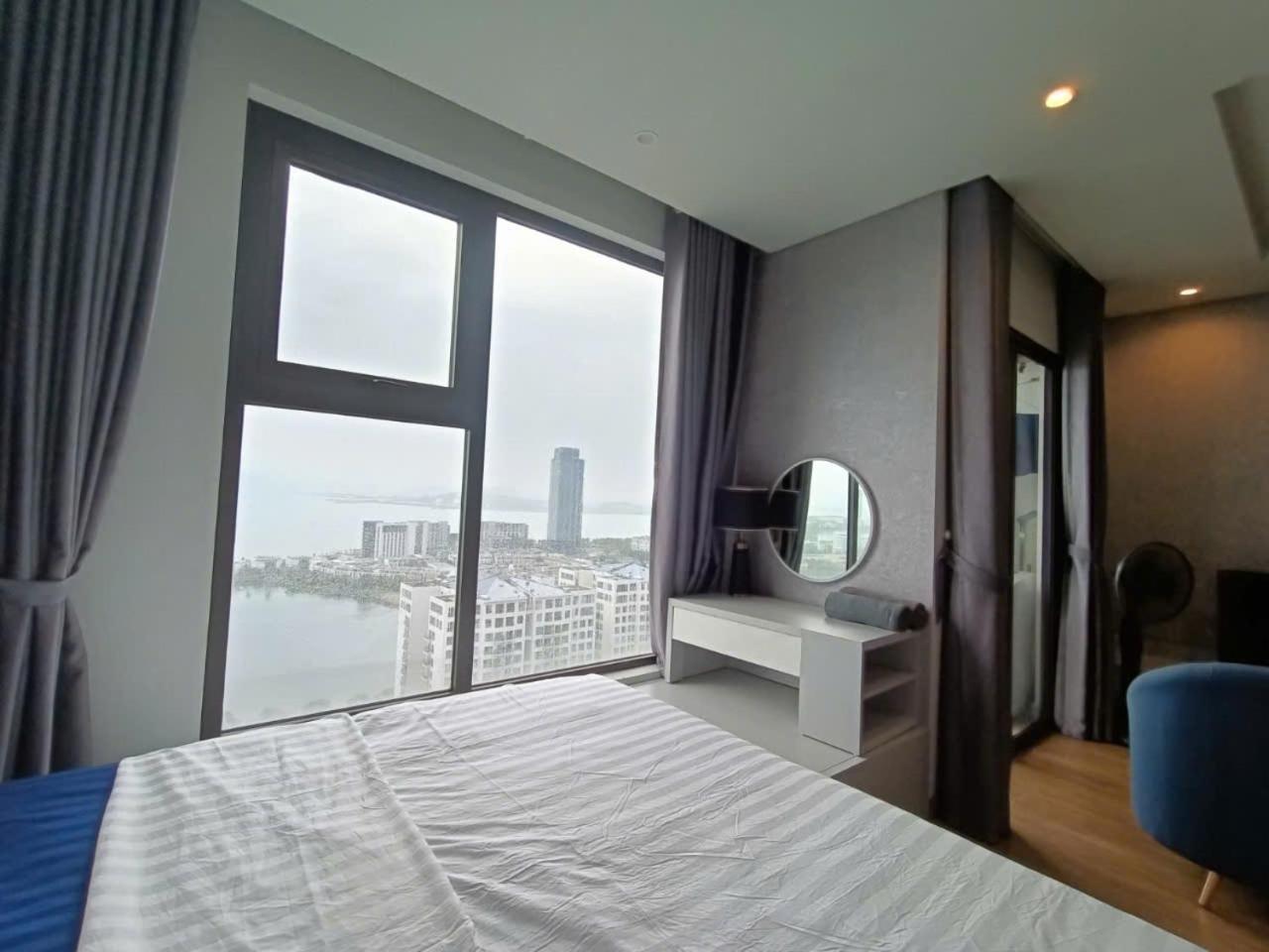 Thuy Apartment