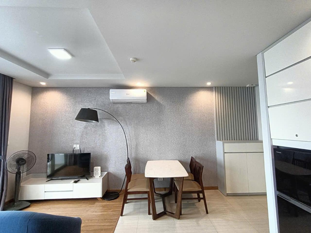 Thuy Apartment