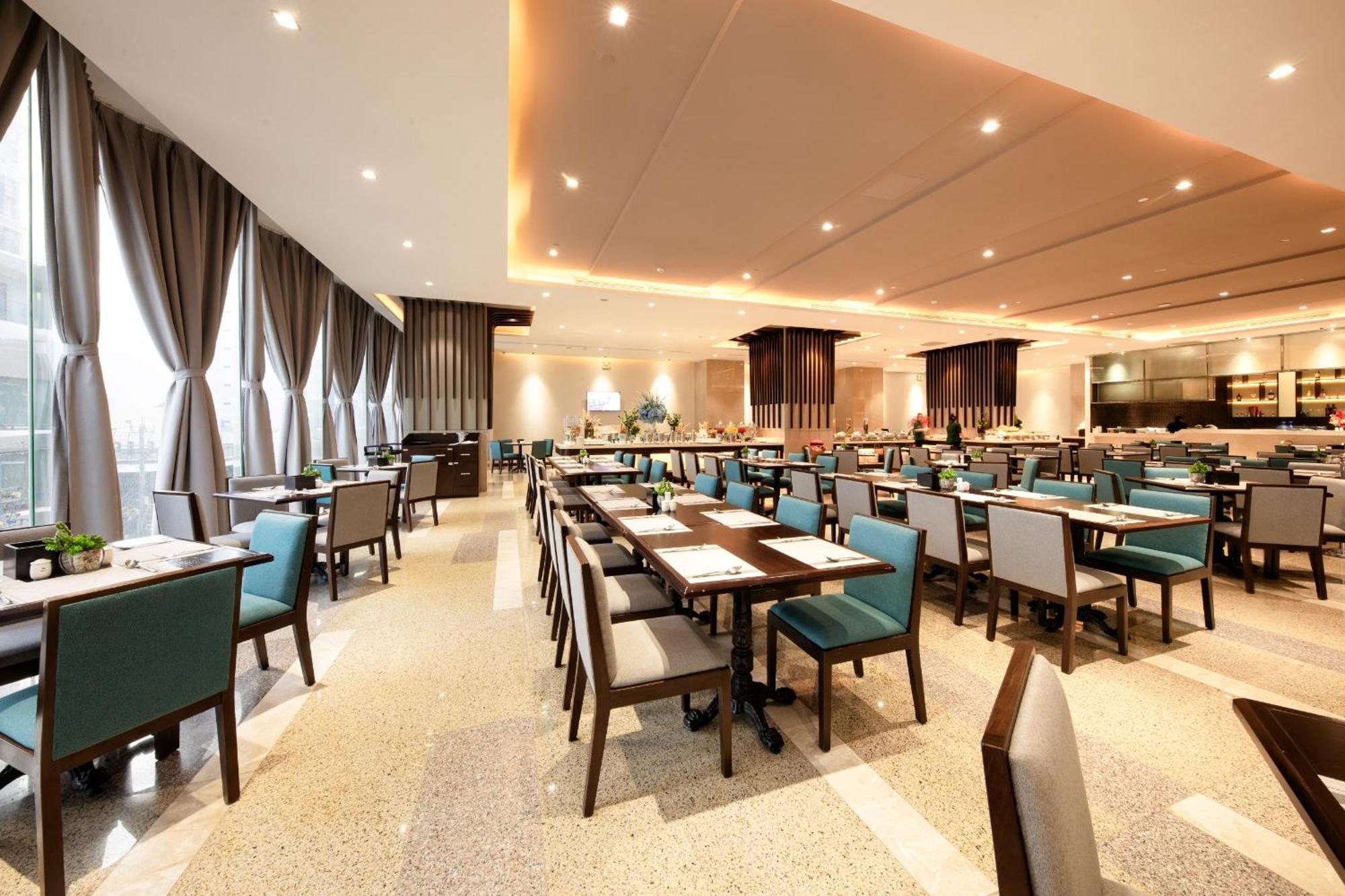 Green Beach Hotel Nha Trang 5*