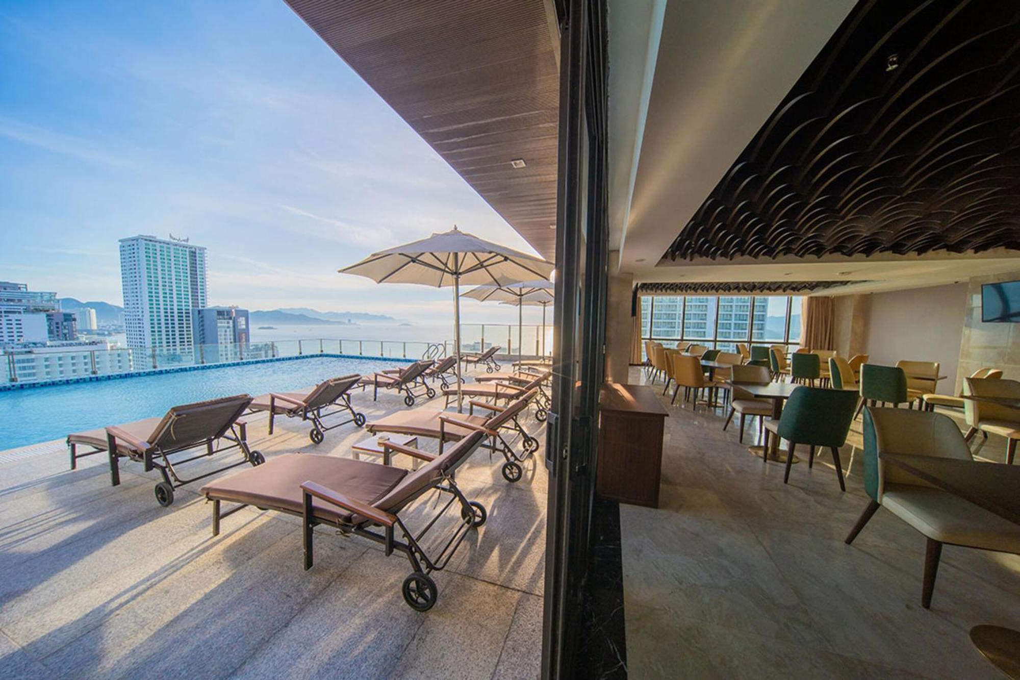 Green Beach Hotel Nha Trang 5* Nha Trang