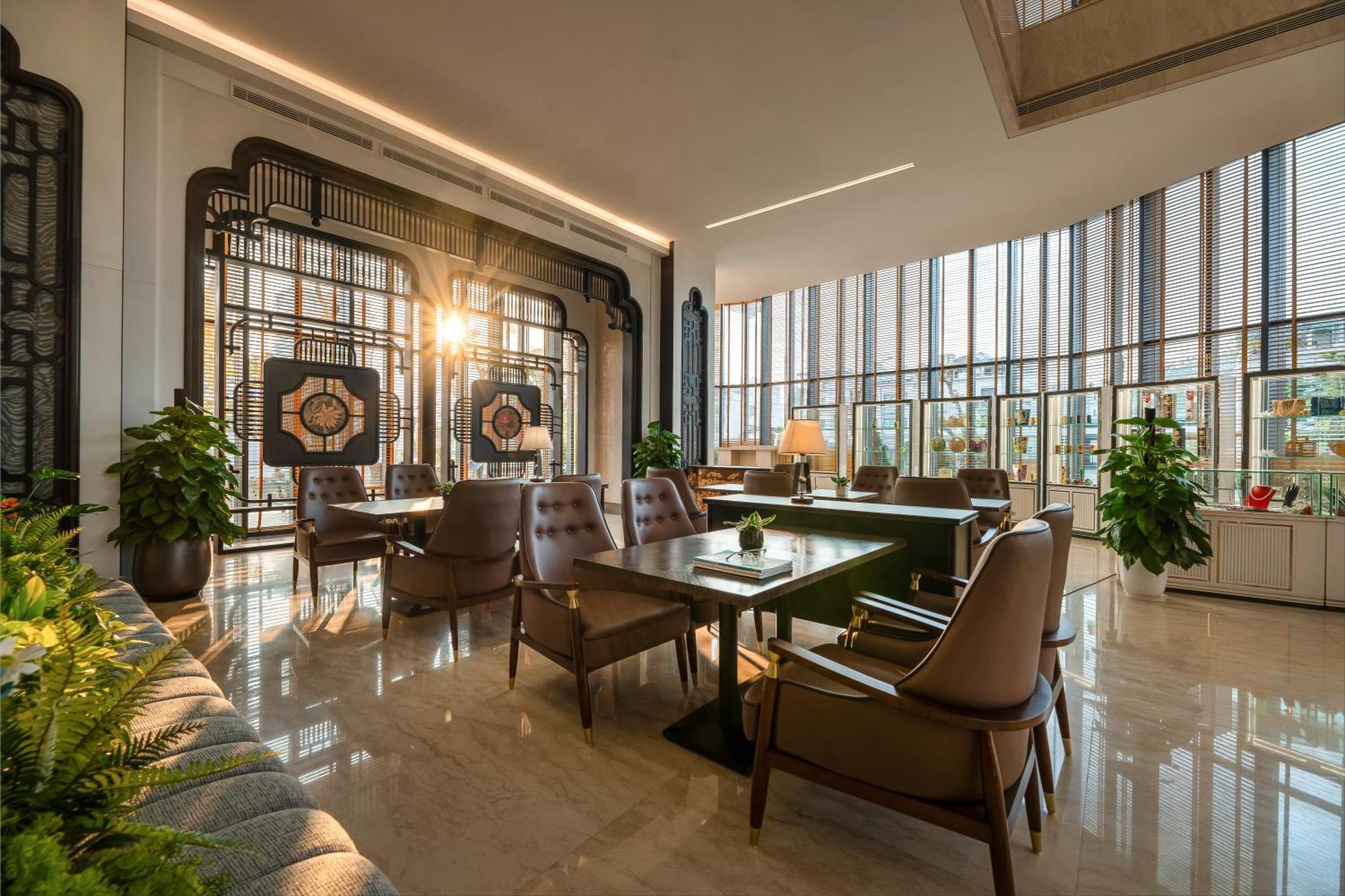 Delasea 5* Ha Long
