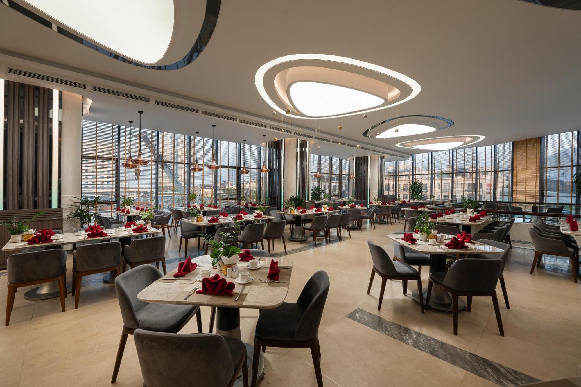 Delasea Hotel 5*