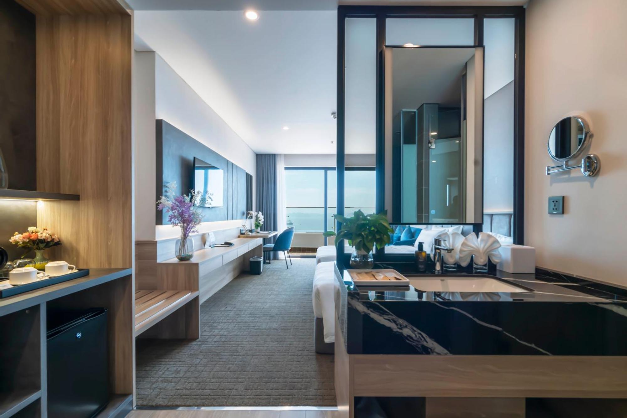 Wyndham Garden Legend Halong 5*