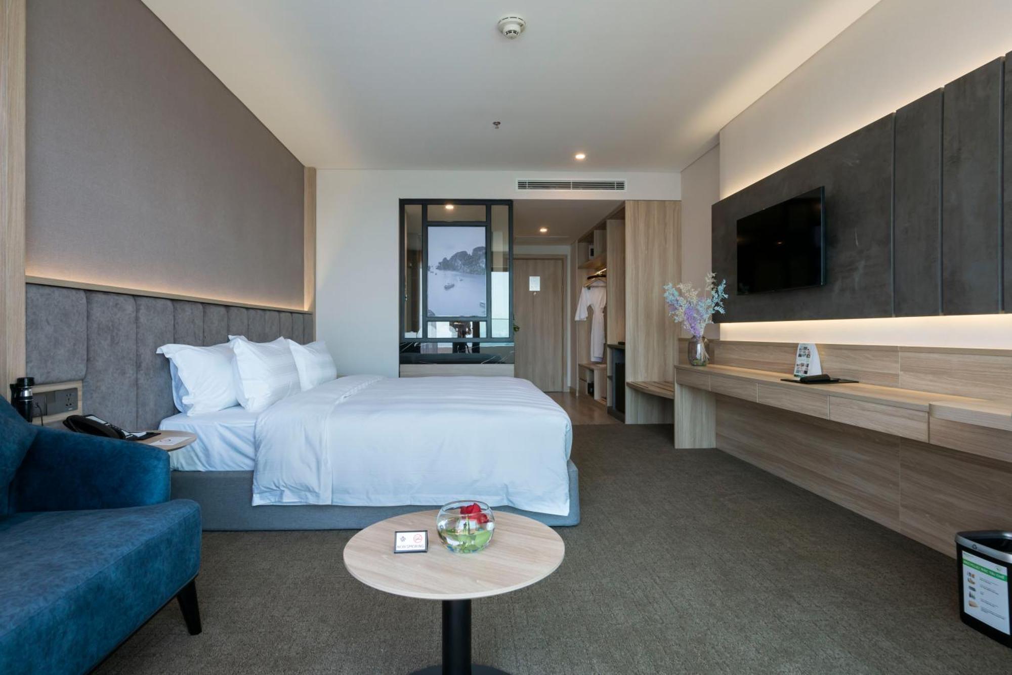 Wyndham Garden Legend Halong Ha Long
