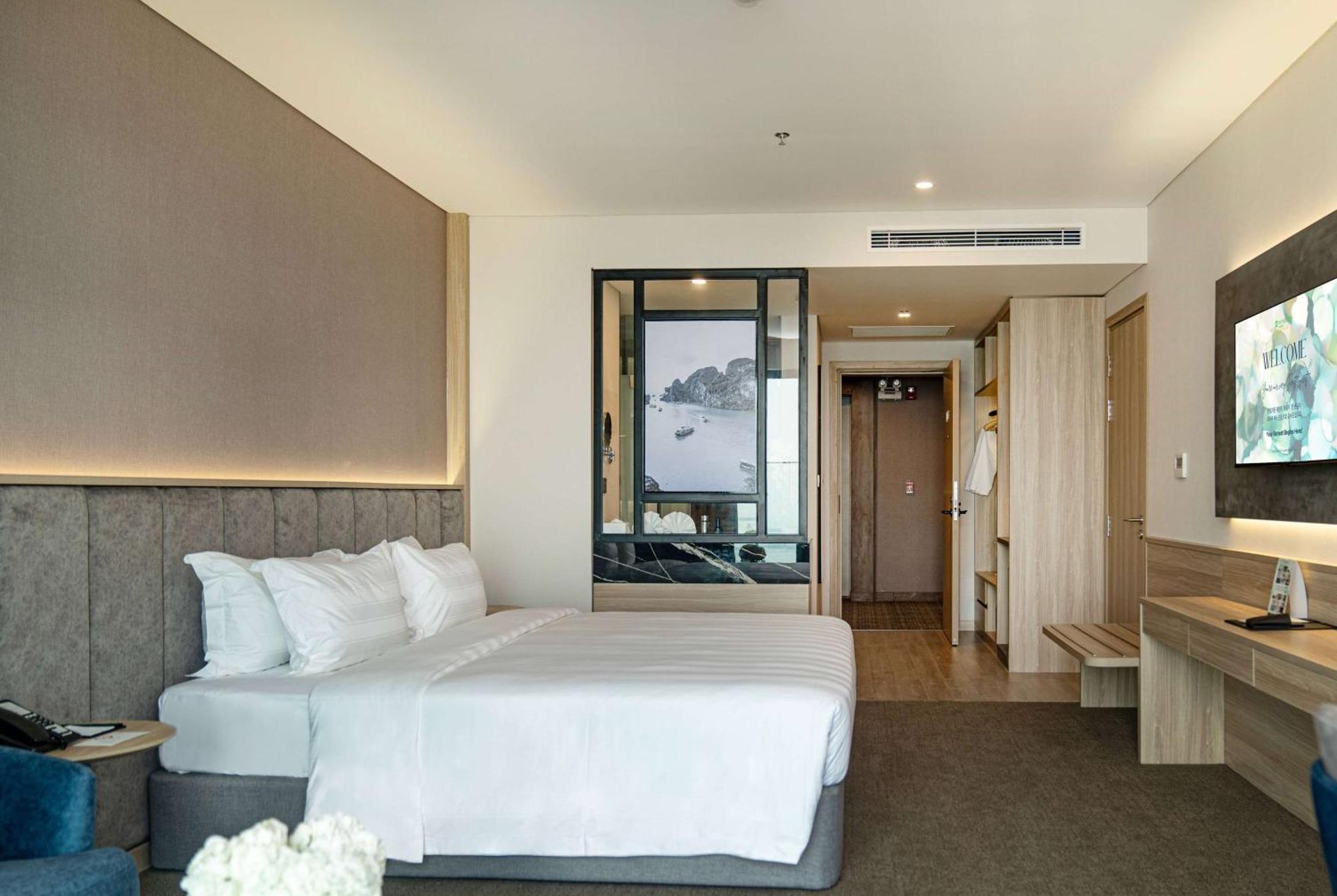 Hotel Wyndham Garden Legend Halong