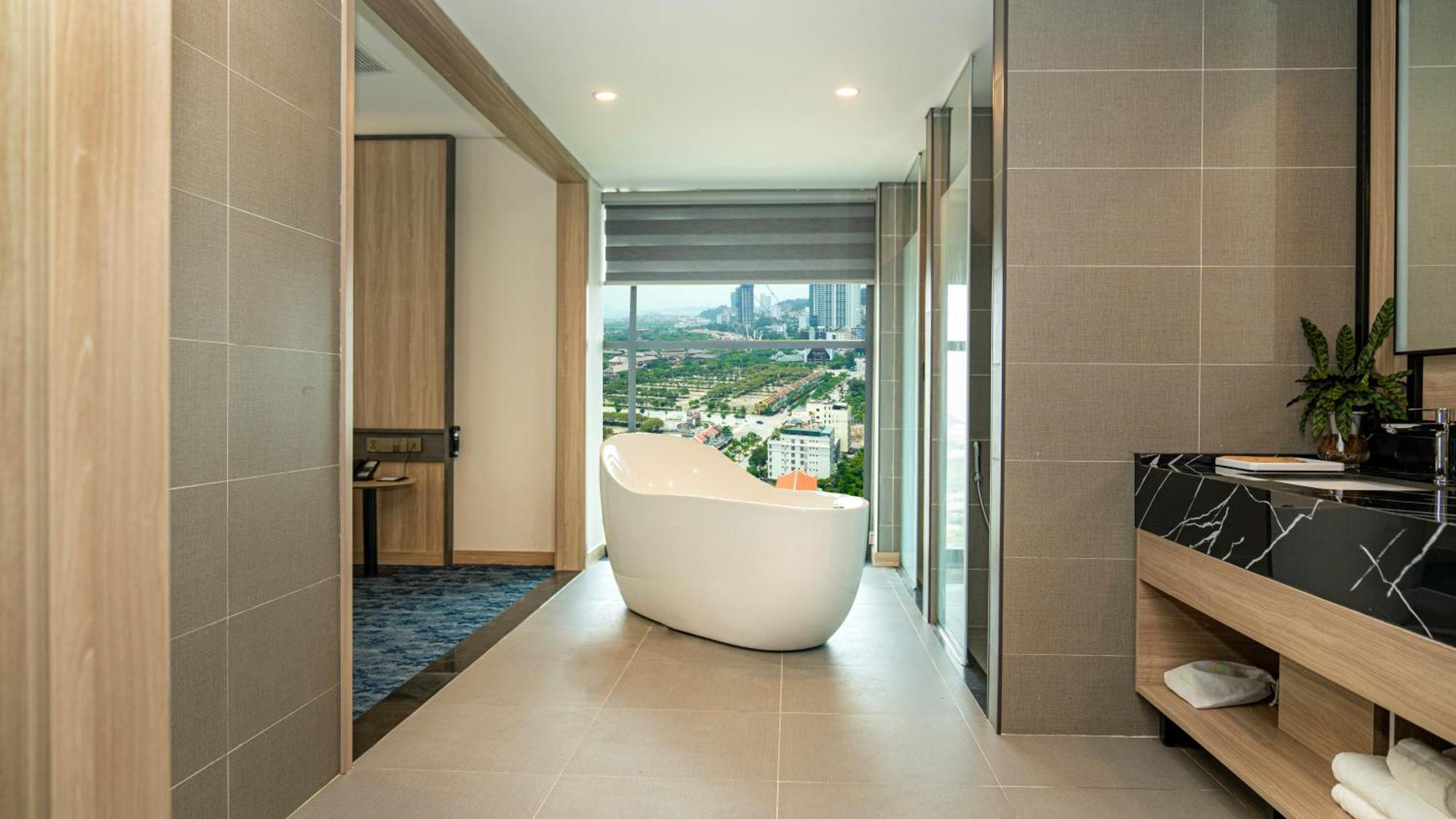 Wyndham Garden Legend Halong Hotel Ha Long