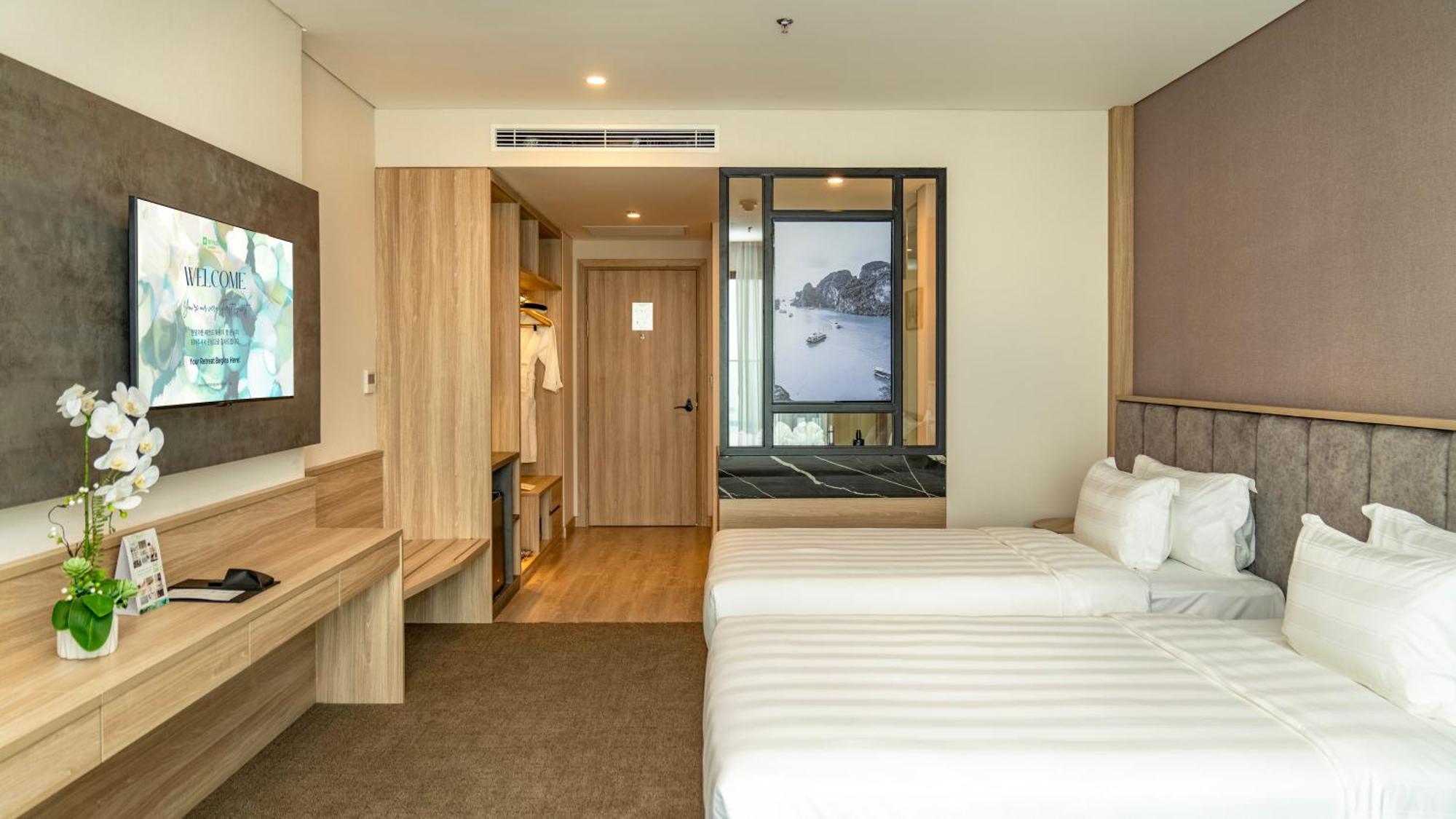 Wyndham Garden Legend Halong Hotel