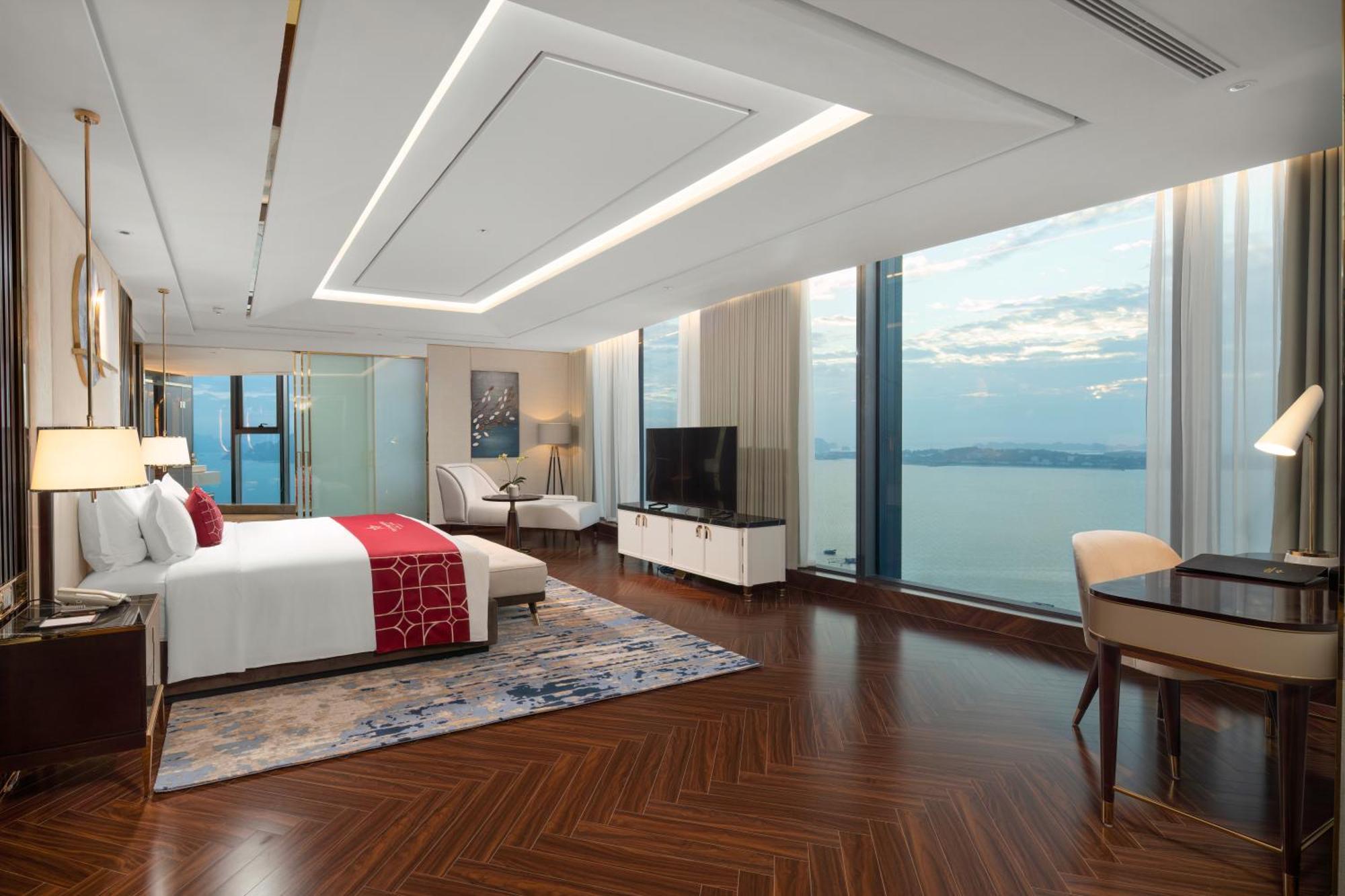 Radisson Blu Ha Long Bay Hotel