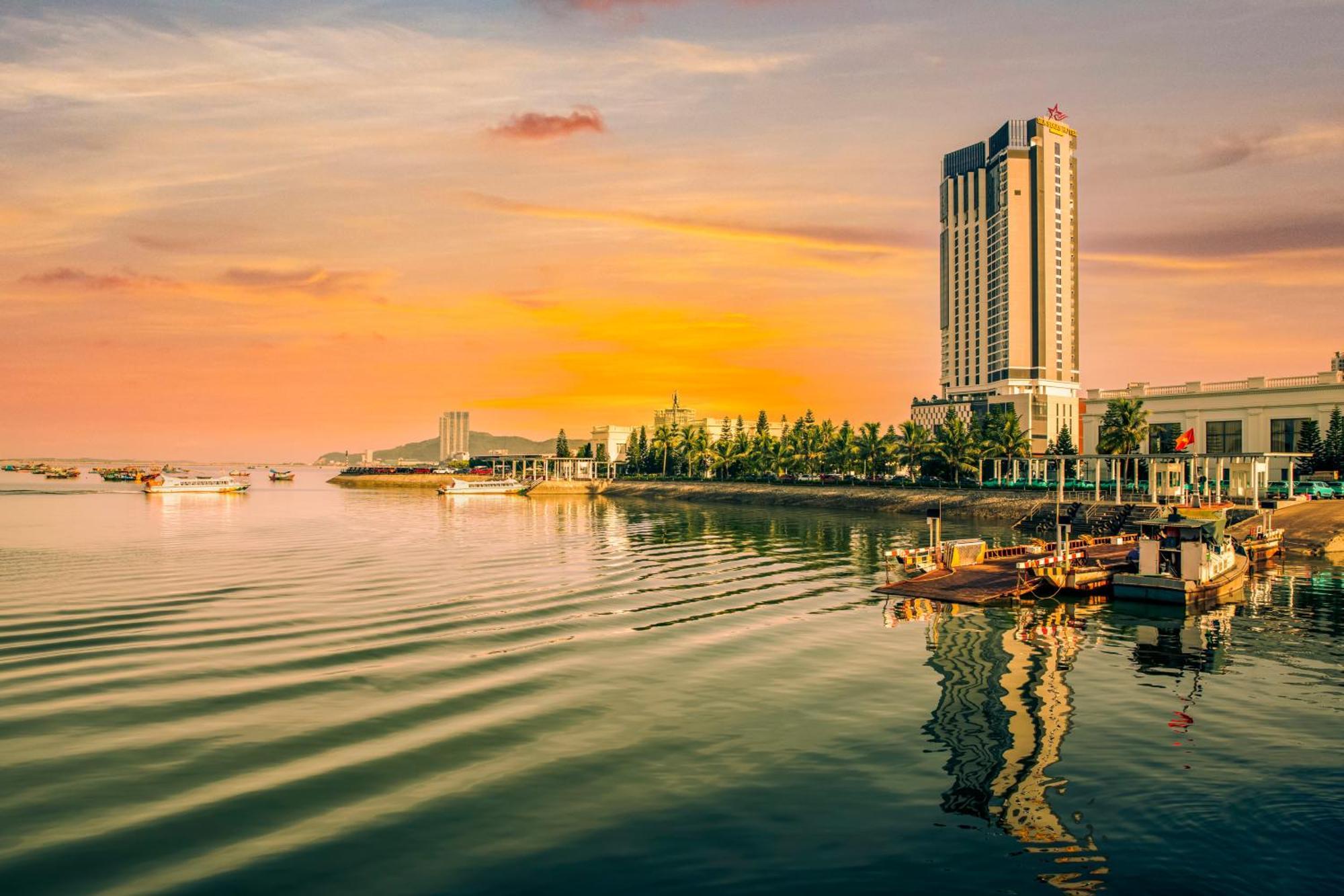 Hotel Radisson Blu Ha Long Bay