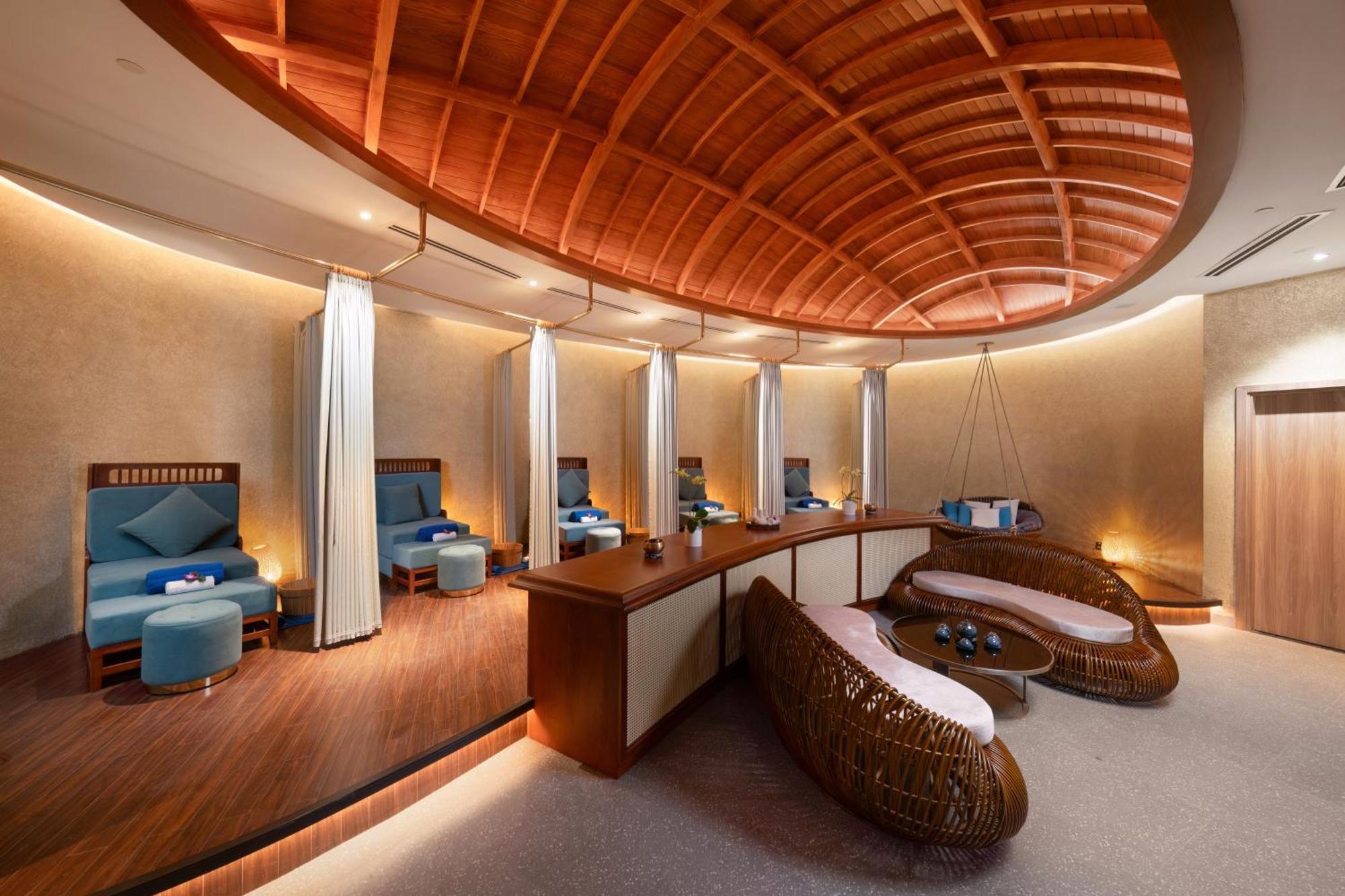 Radisson Blu Ha Long Bay