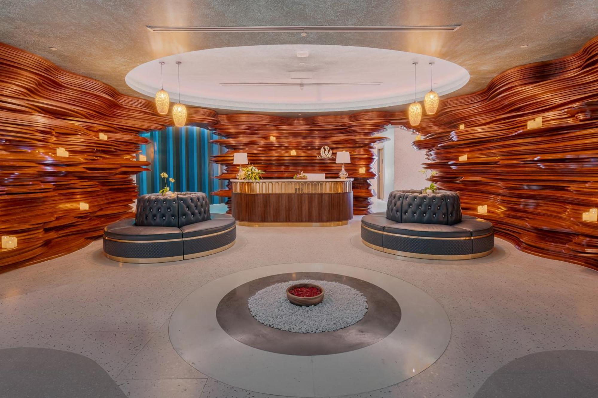 Radisson Blu Ha Long Bay 5*