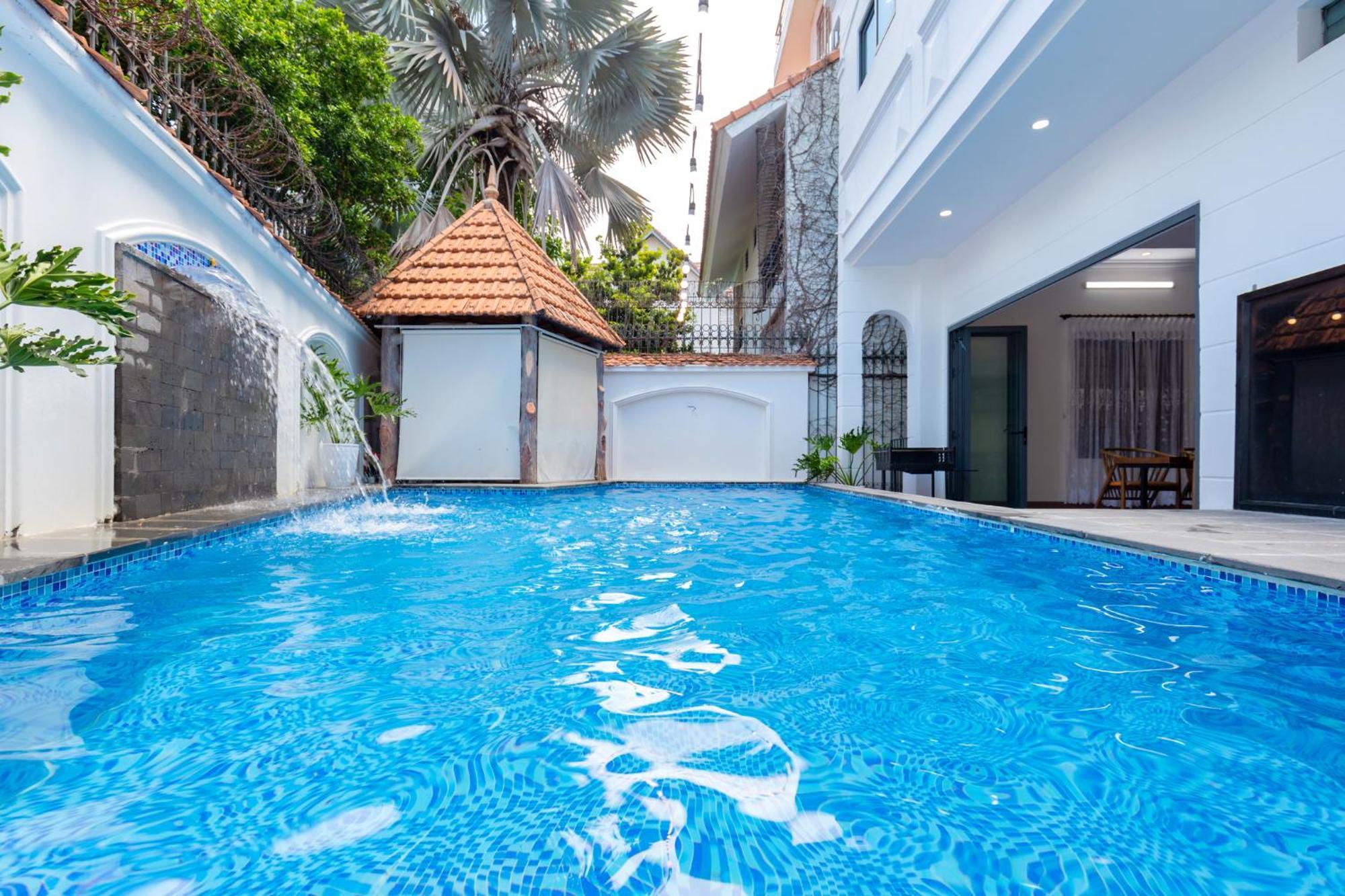 Hoang Duc Ho Boi Bai Sau Villa *