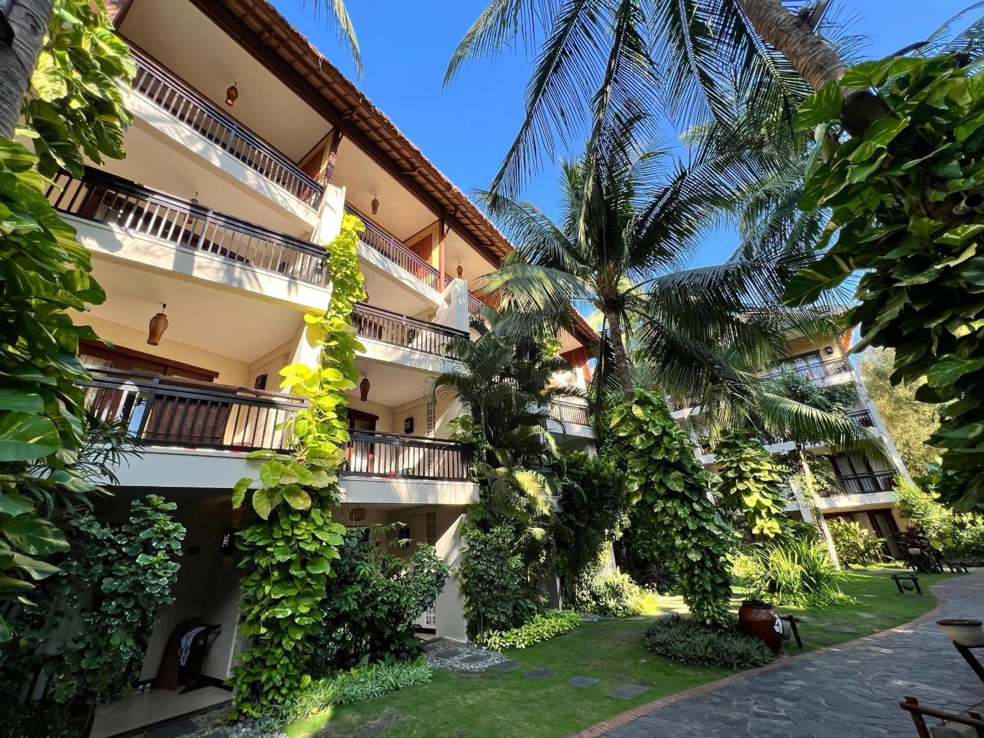Bamboo Village Resort&spa