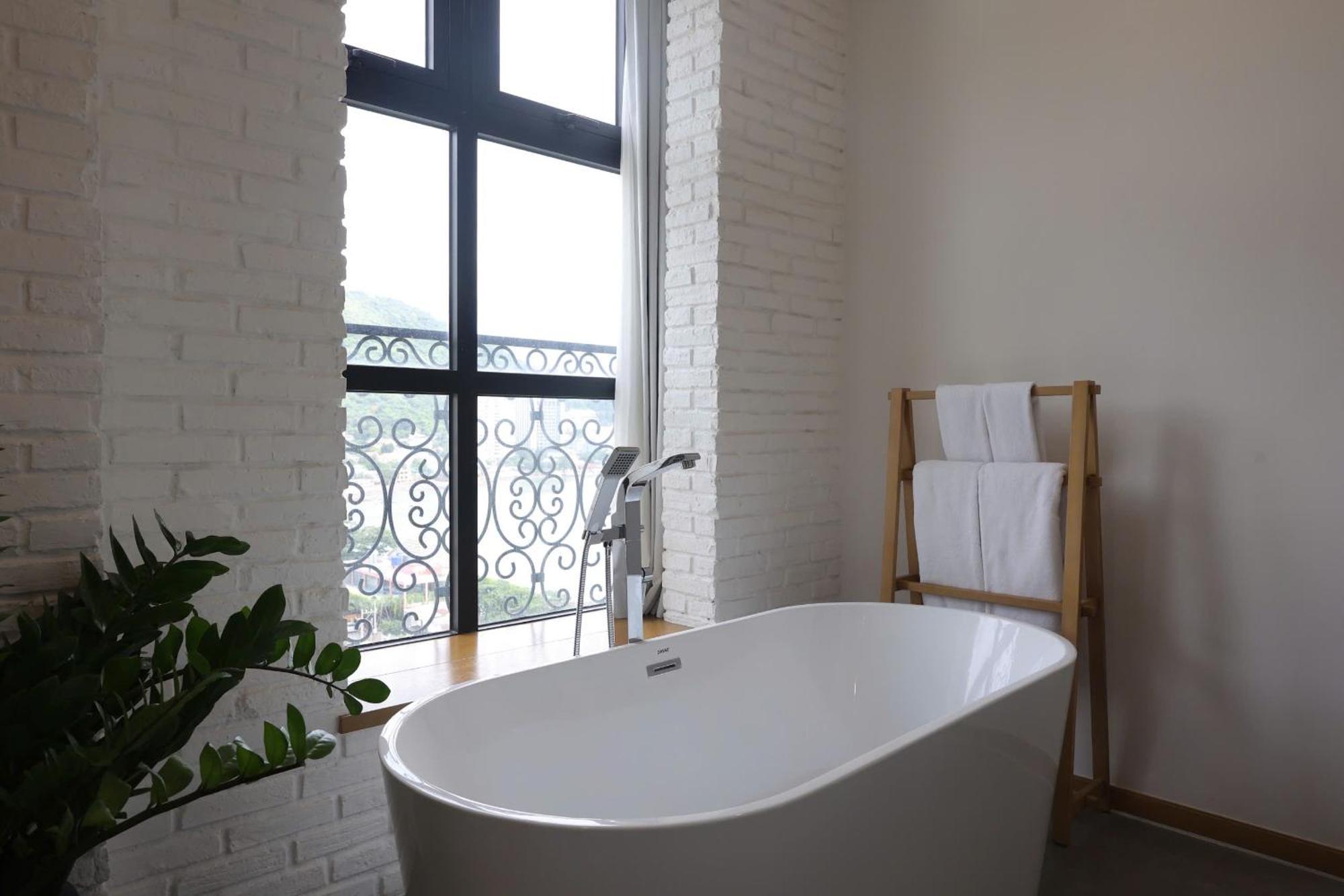 Khách sạn Lief Mila Vũng Tàu