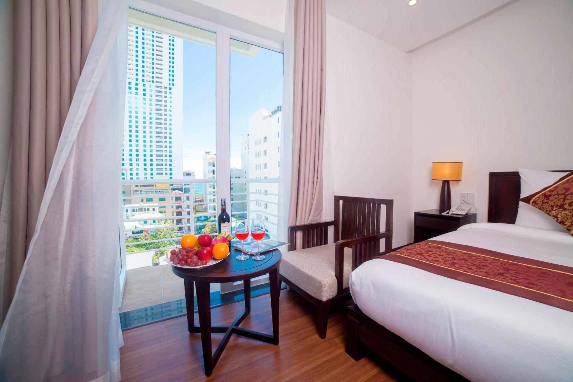 Edele Hotel 4*