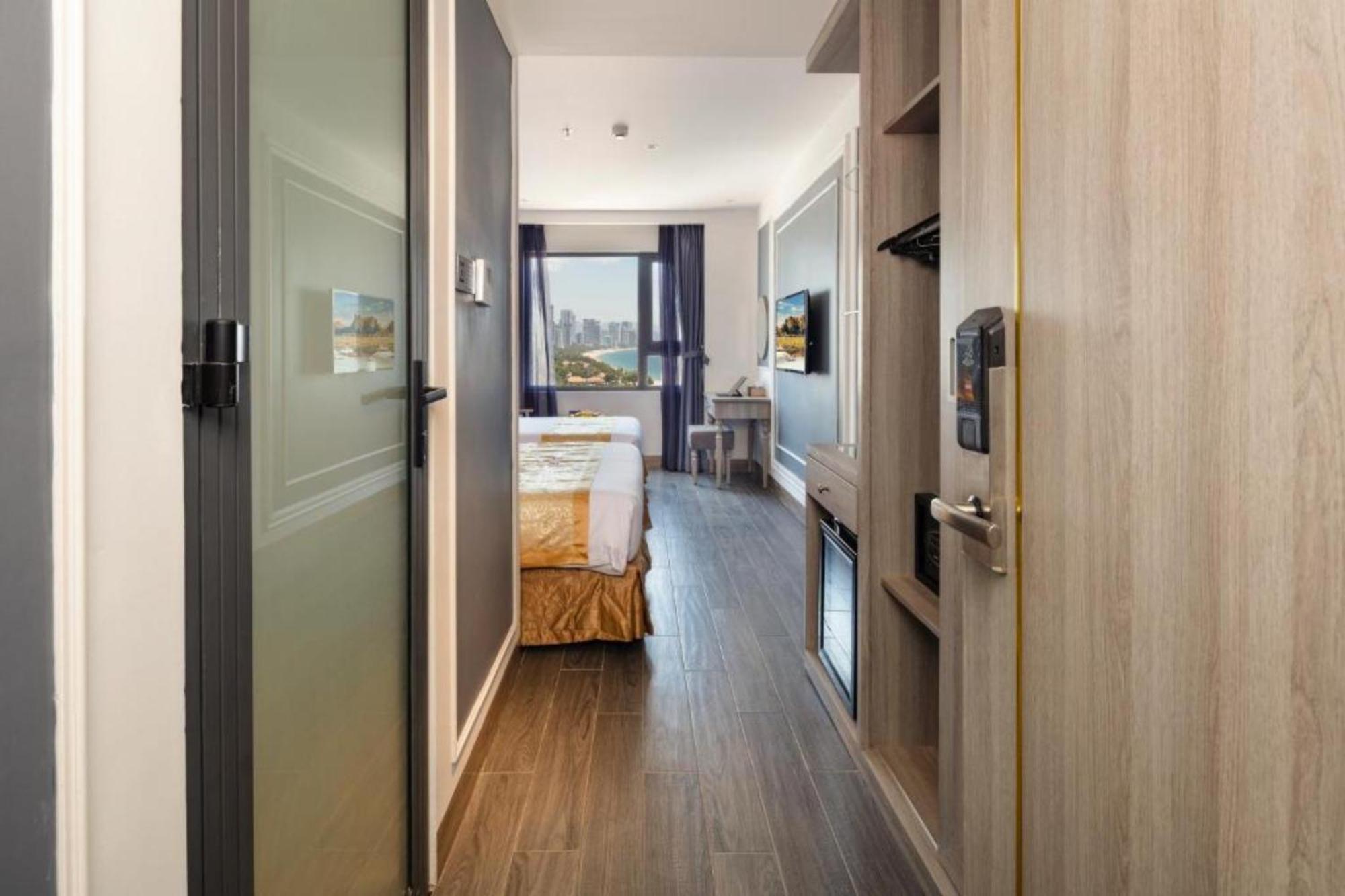 Ruby 4* Nha Trang