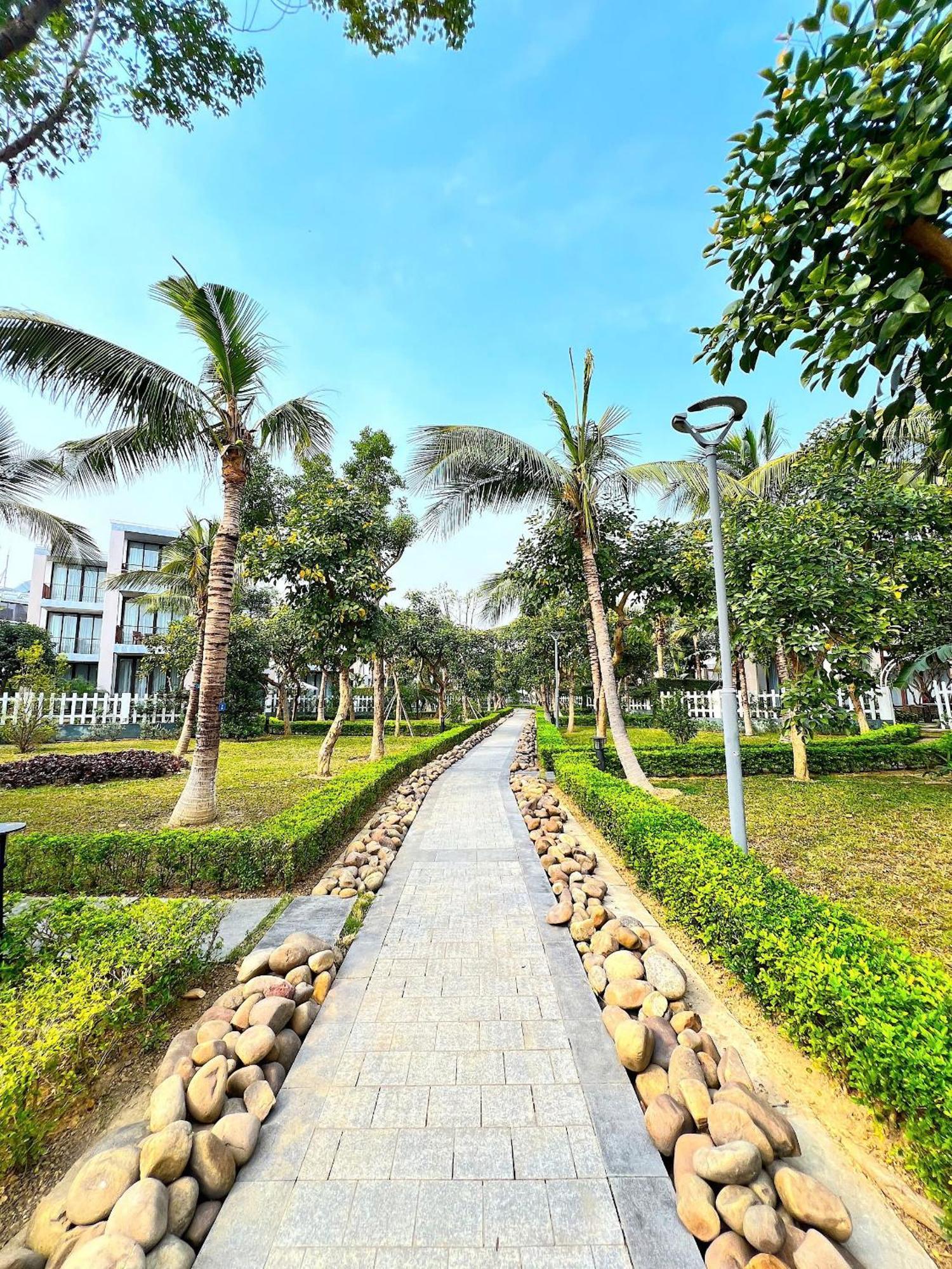 Premier Village Bay Resort Hạ Long