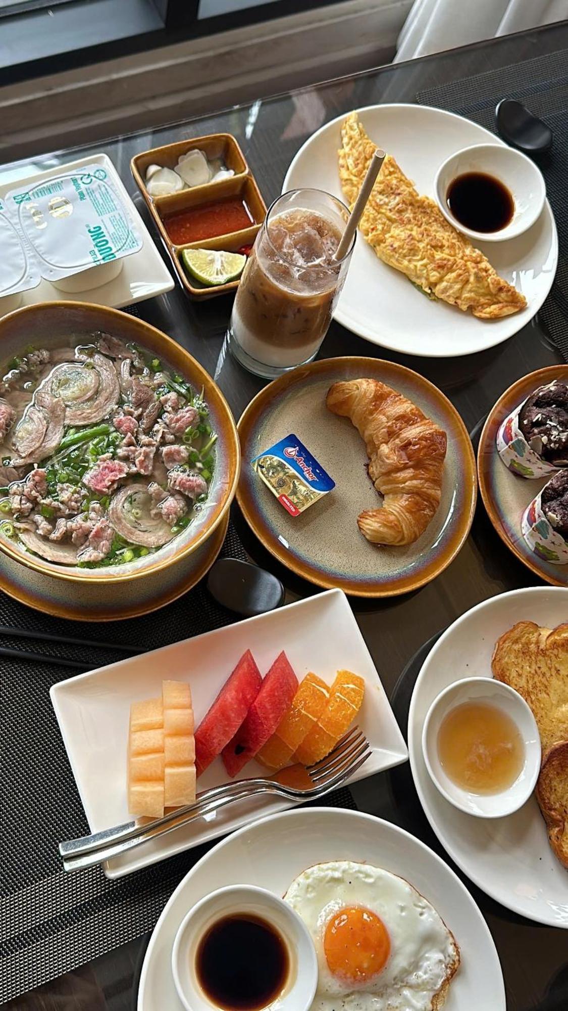 Dưỡng Và Wyndham Sky 5*
