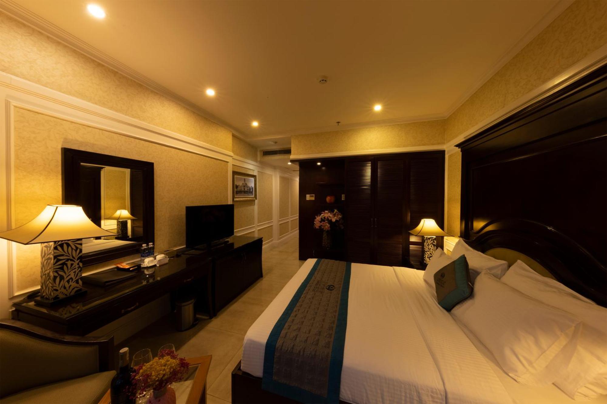 Anpha Boutique Khách sạn 3*