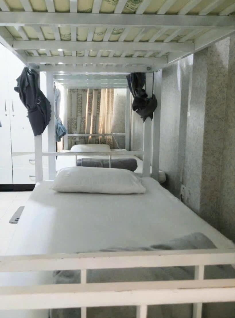 Bliss 2 Capsule hotel