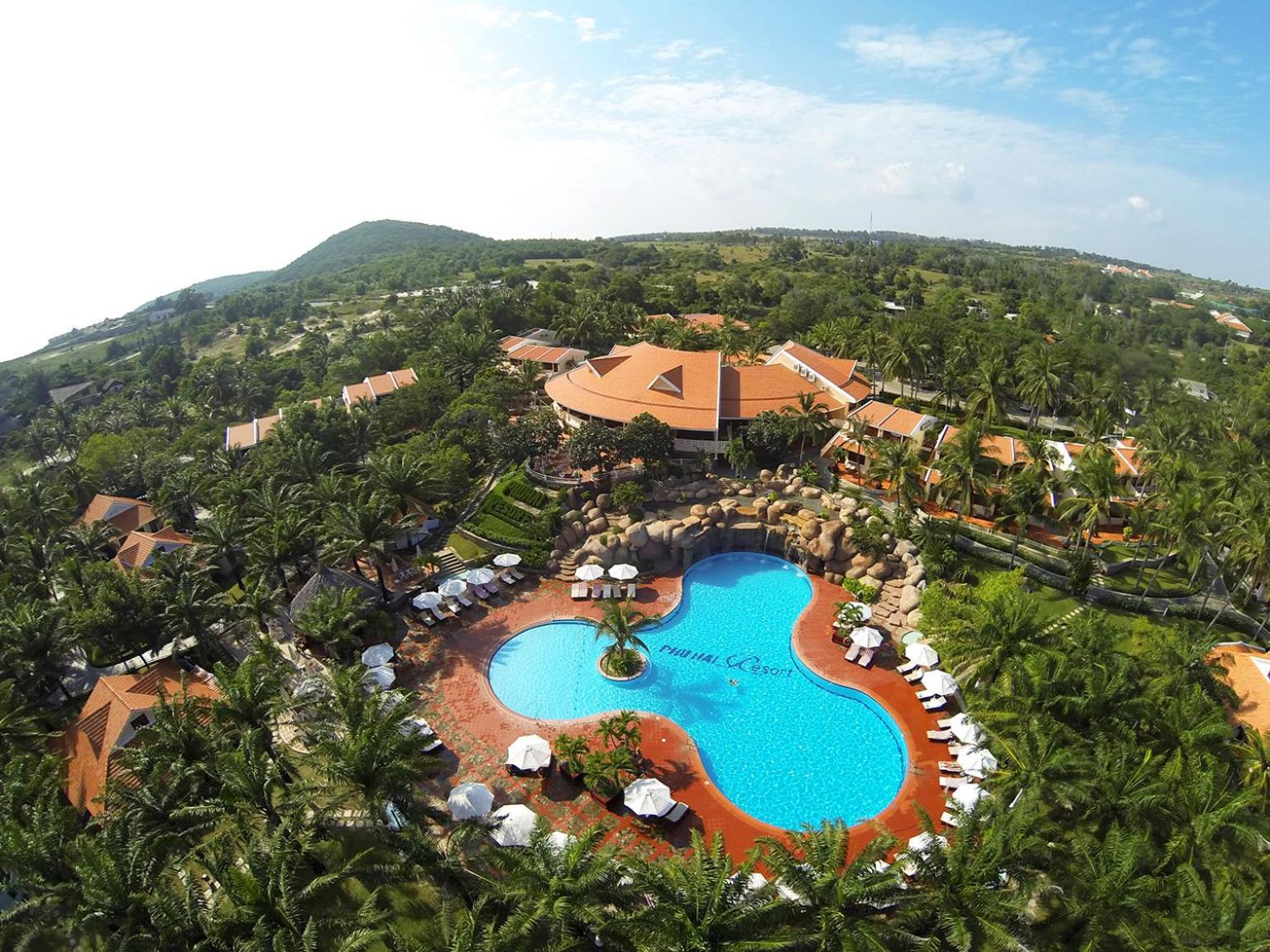 Phu & Resort