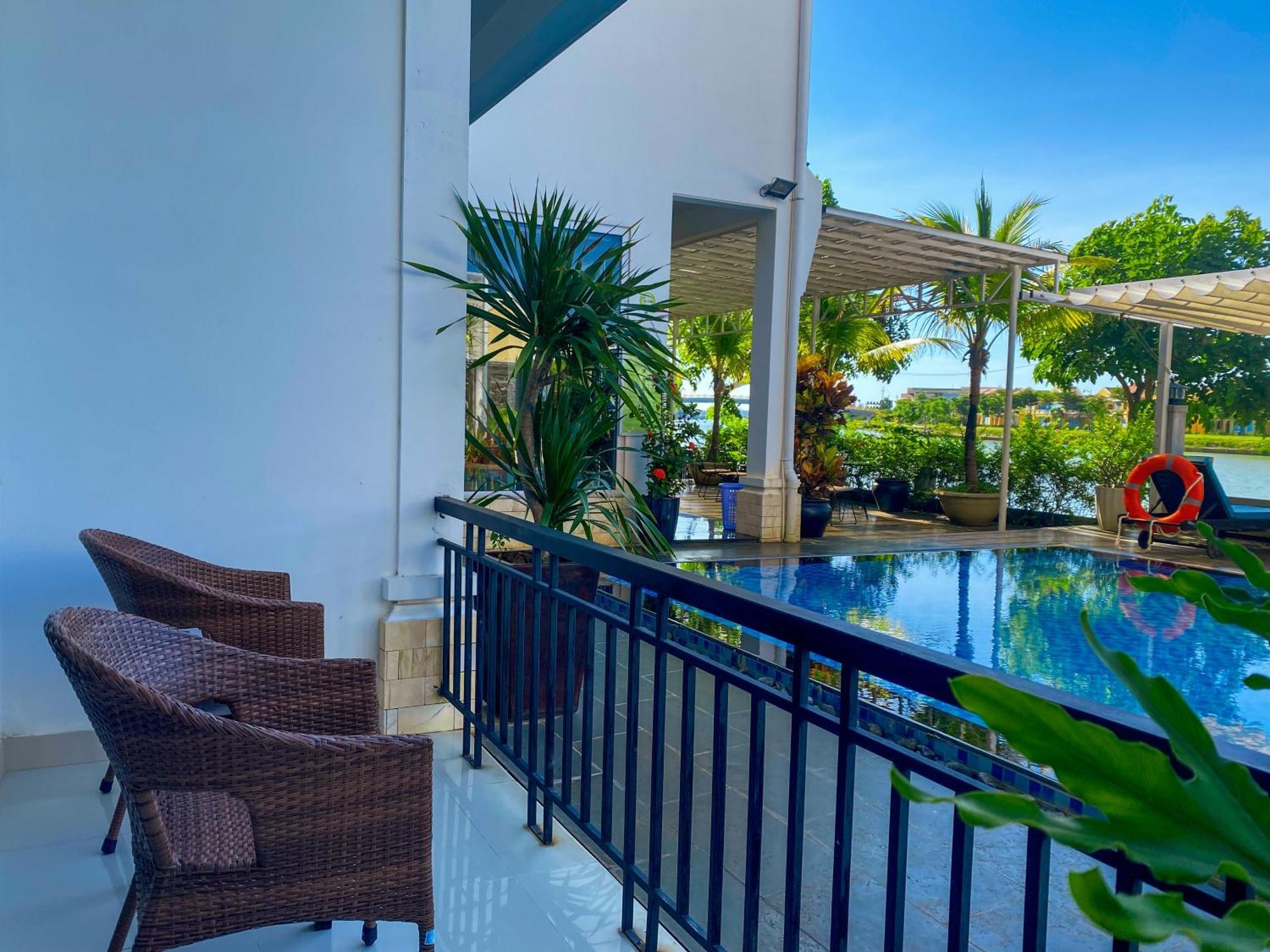 Riverside White House Boutique Hotel Hoi An