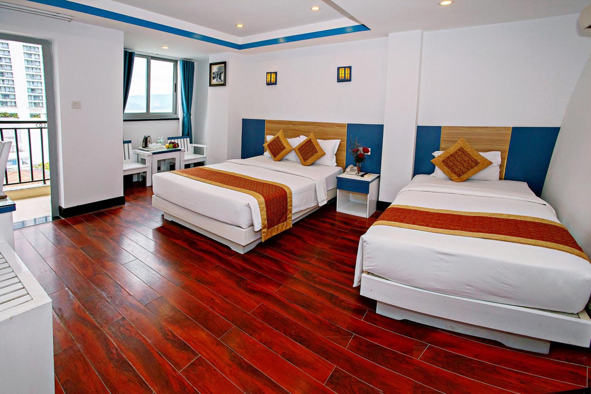 Hotel Golden Rain 2 4*