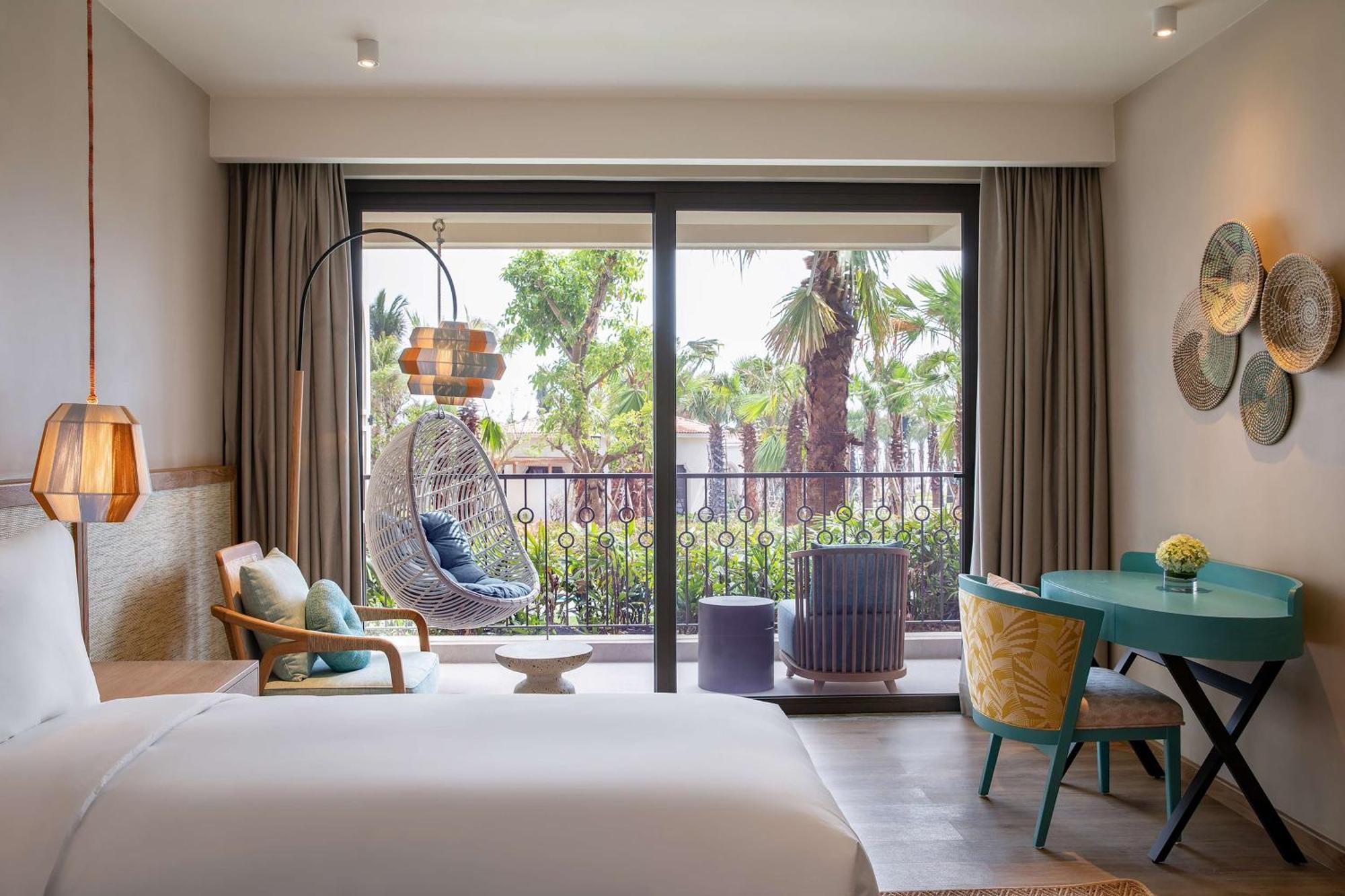 Radisson Khách sạn 4*