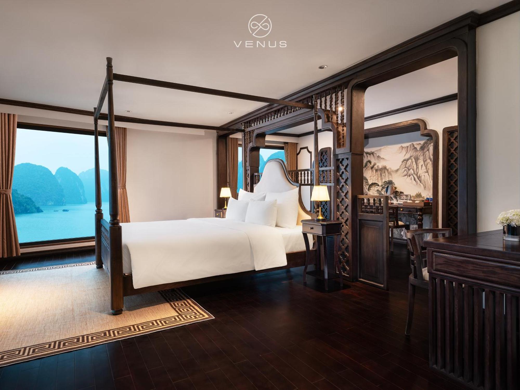 Era Halong Cruise 