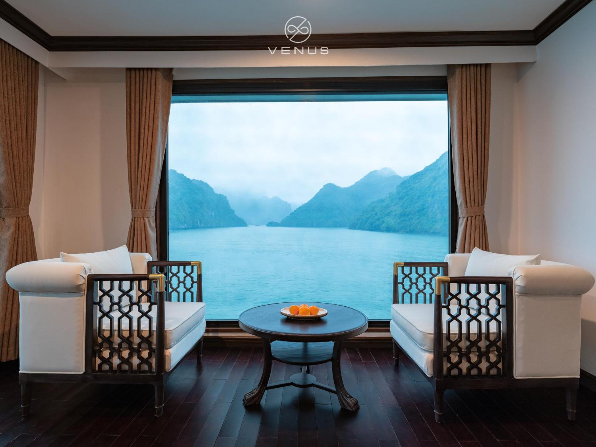Era Halong Cruise  5*