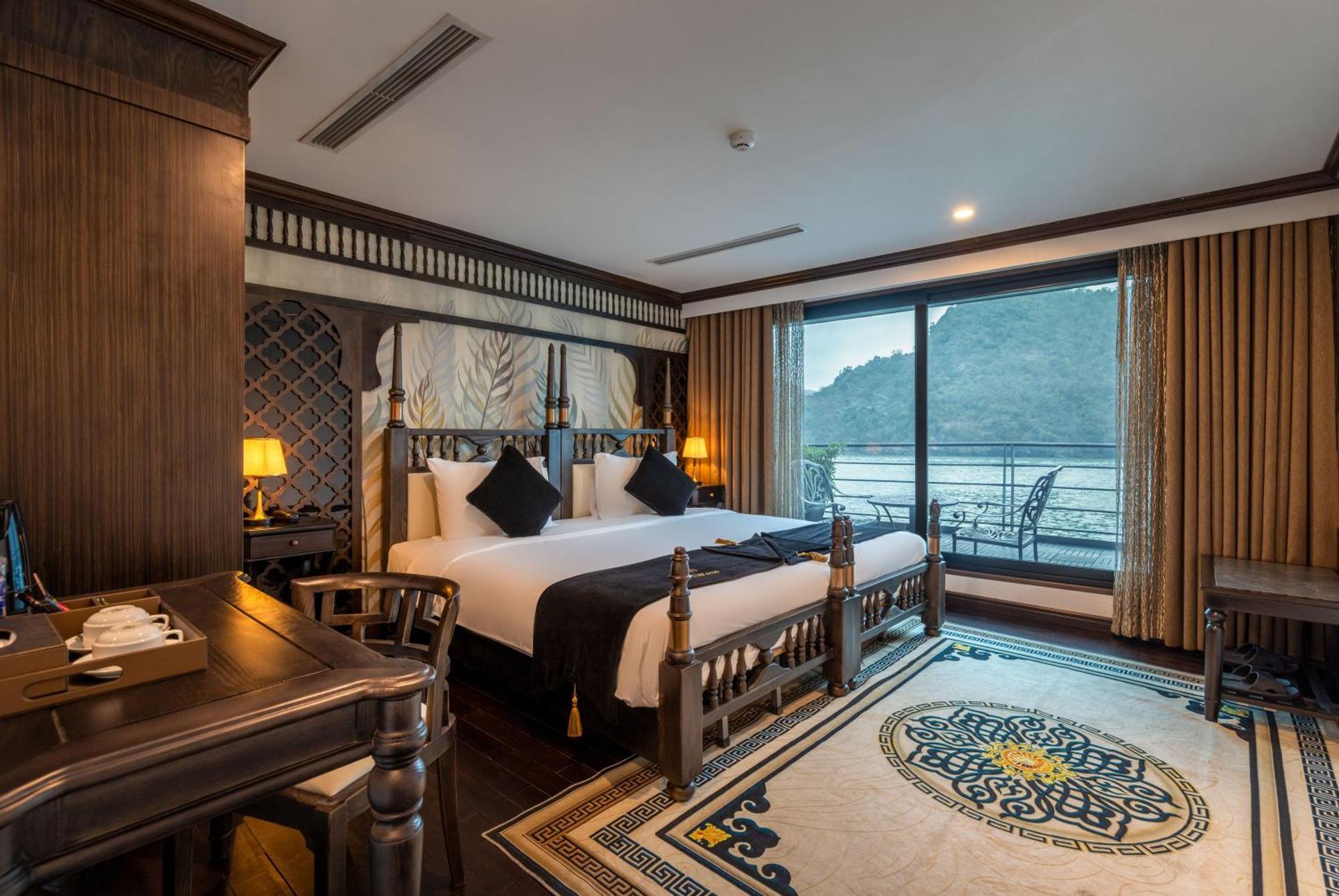 Era Halong Cruise 