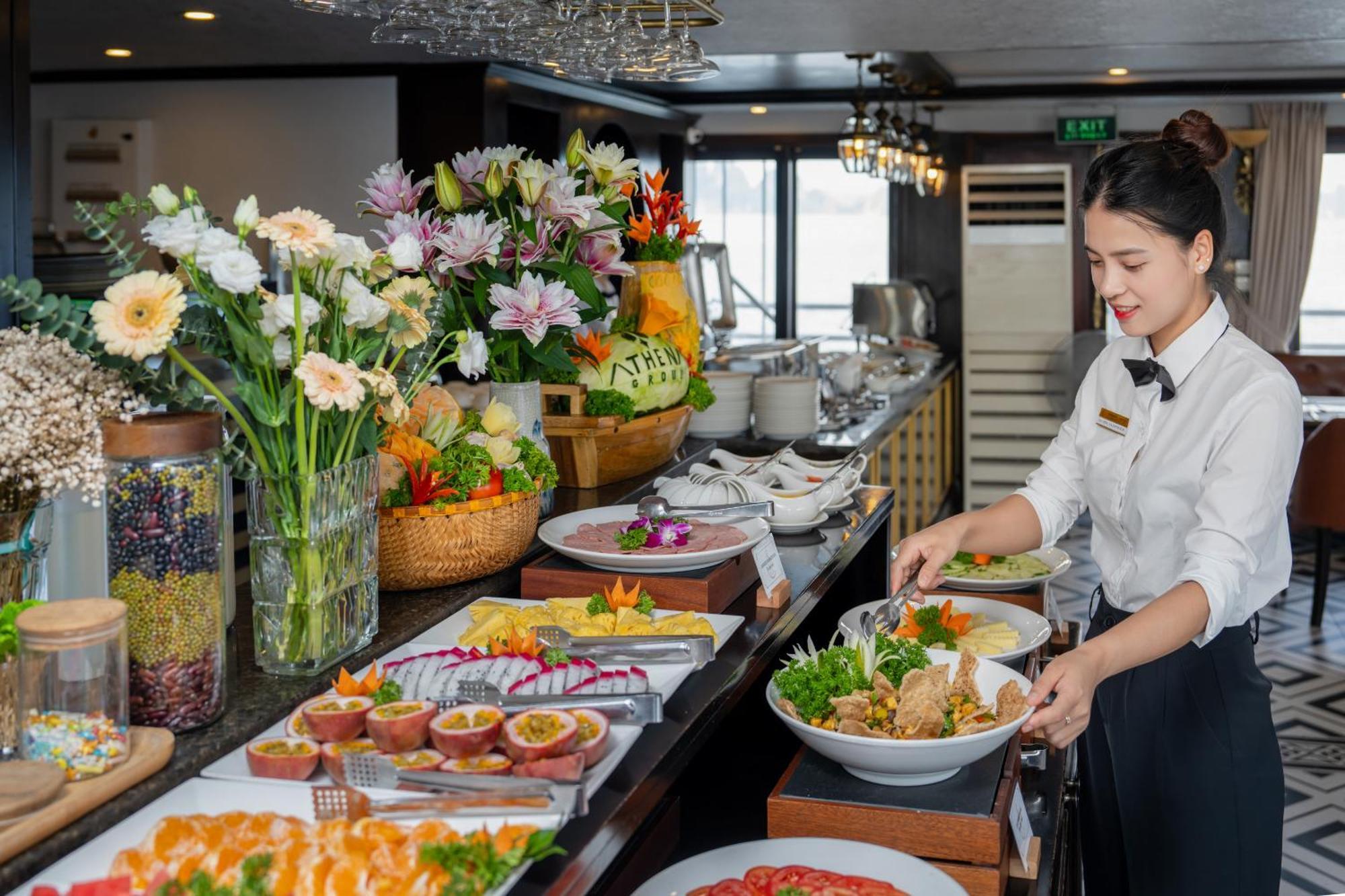 Athena Royal Cruise - Luxury In Halong Bay  5*