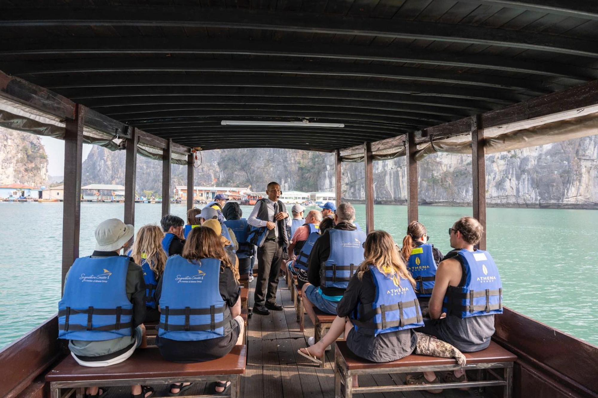 Athena Royal Cruise - Luxury In Halong Bay  Ha Long