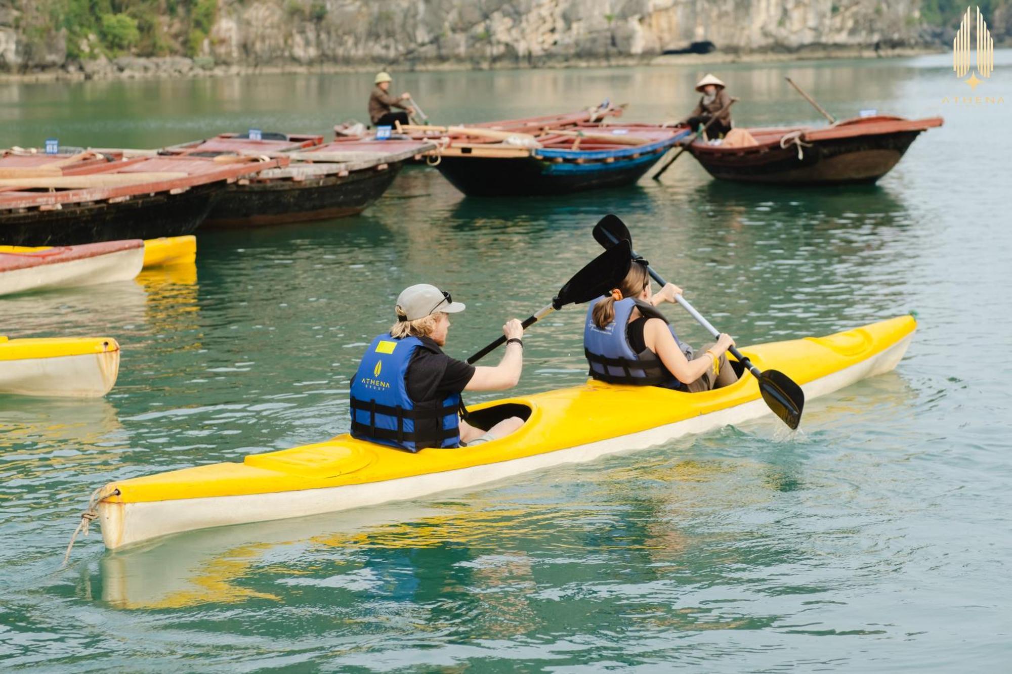 Athena Royal Cruise - Luxury In Halong Bay 5* Ha Long